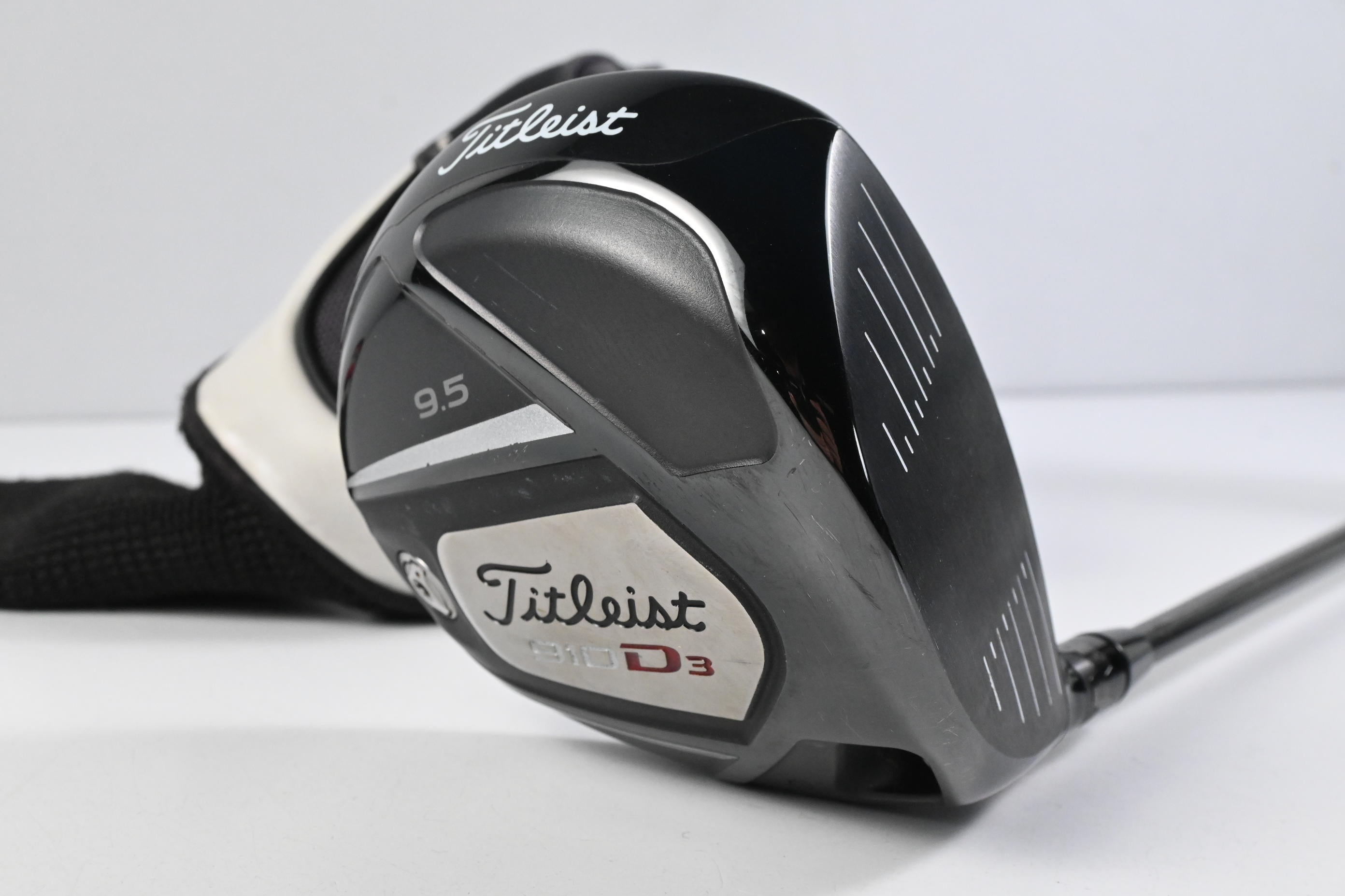 Titleist 910 D3 Driver / 9.5 Degree / Stiff Flex Aldila R.I.P Black 60 Shaft