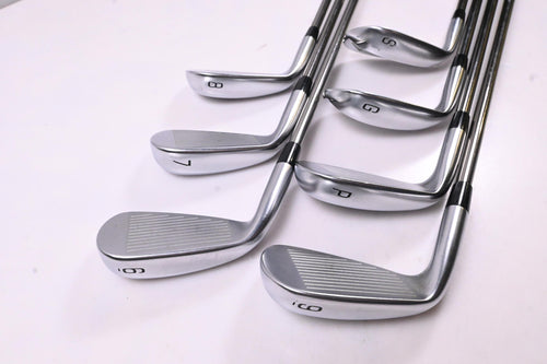 Ladies Mizuno JPX 921 Hot Metal Irons / 6-PW+GW+SW / Ladies Flex UST Recoil ESX