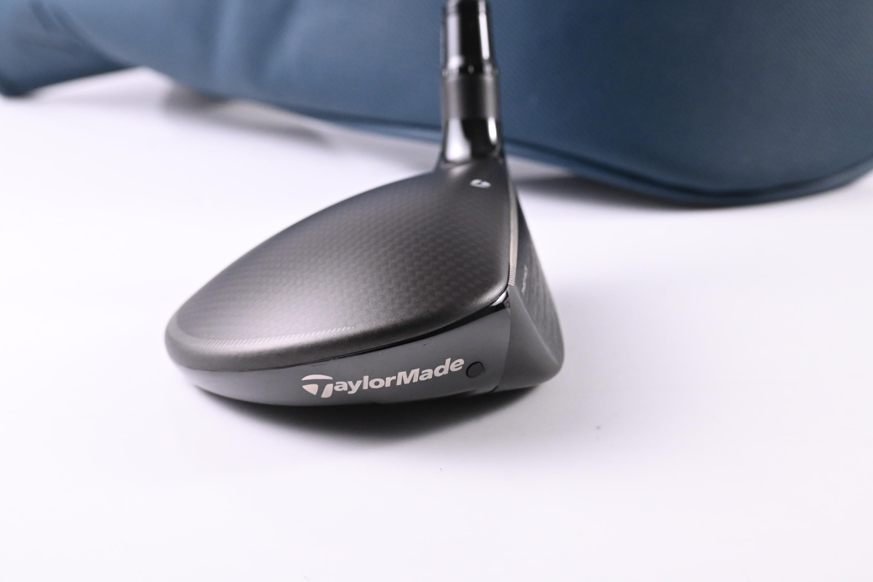 Taylormade Qi4D #5 Wood / 18 Degree / Regular Flex REAX 55 Shaft