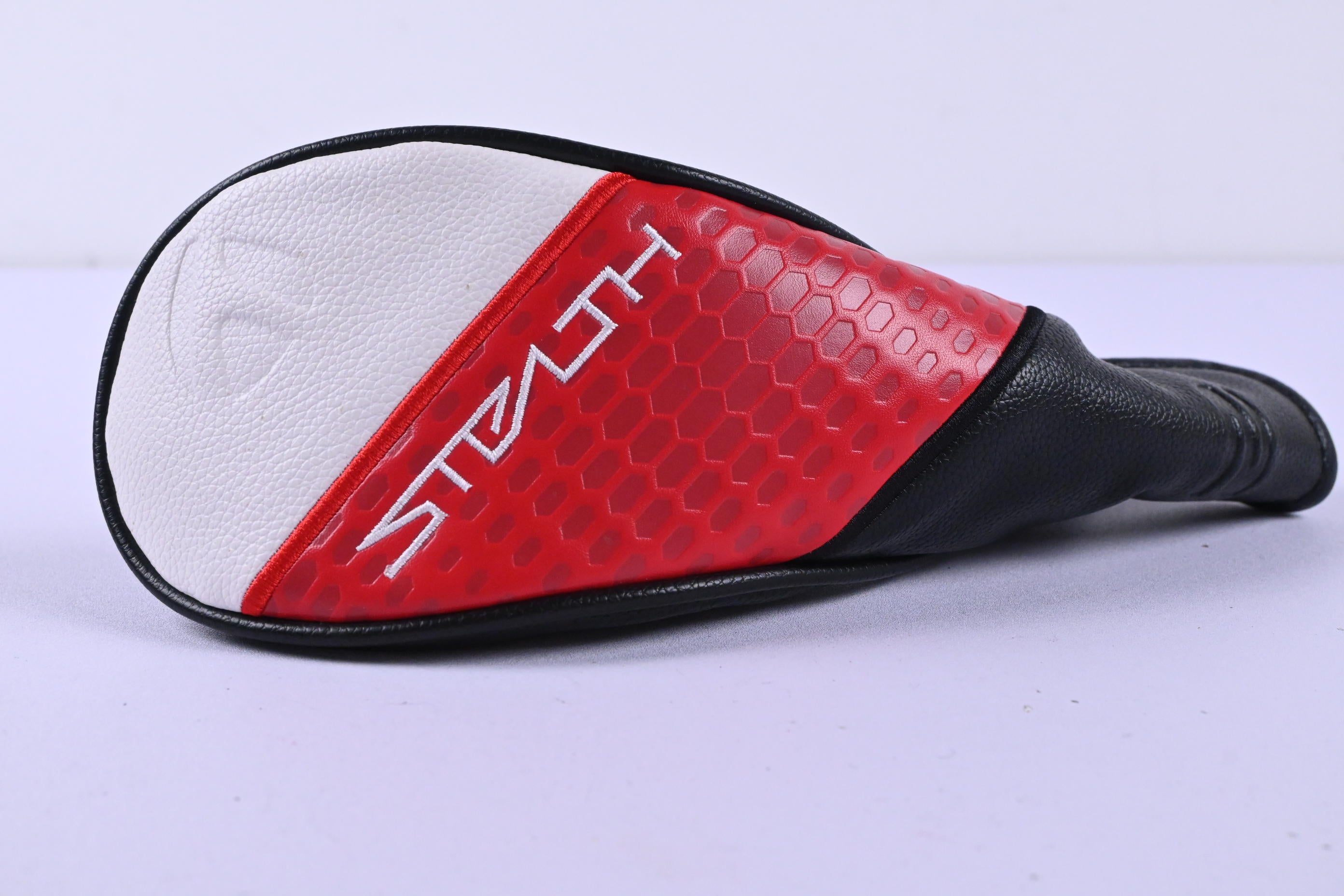 Taylormade Stealth 2 #4 Hybrid / 22 Degree / Regular Flex Fujikura Ventus TR 6