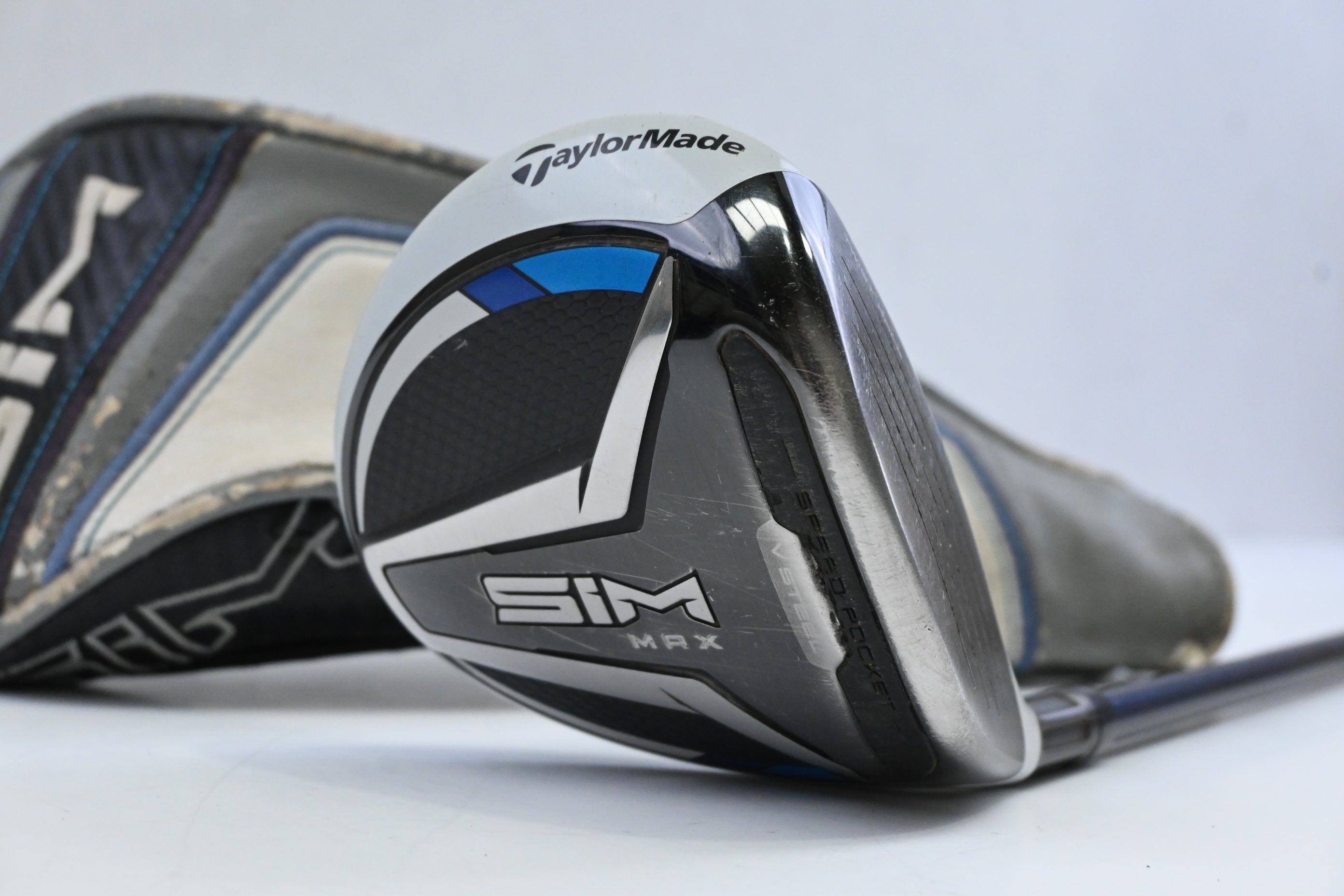 Taylormade SIM Max #5 Wood / 18 Degree / Regular Flex Fujikura Ventus Blue 5