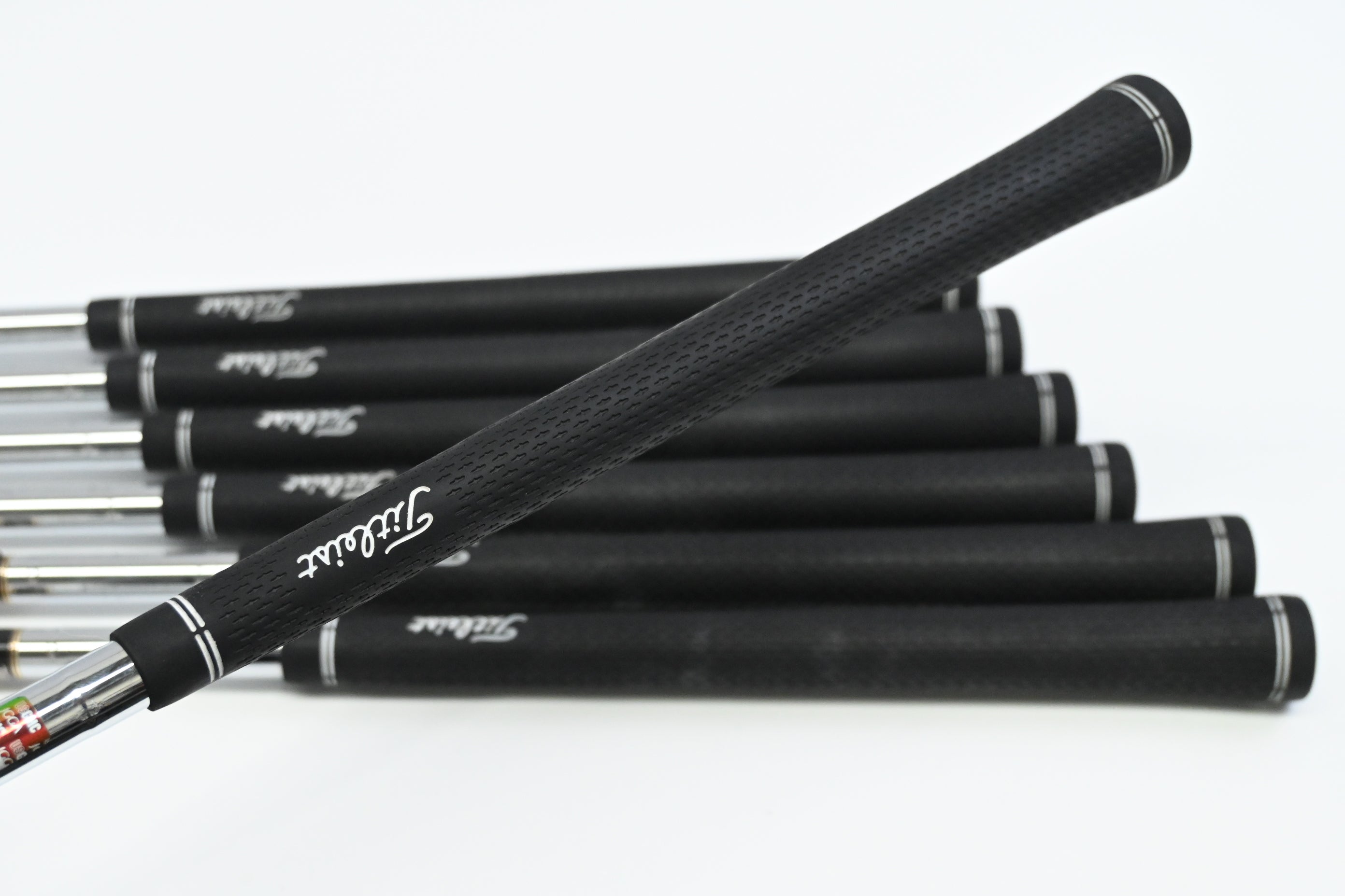 Titleist 712 AP2 Irons / 4-PW / Stiff Flex Dynamic Gold S300 Shafts