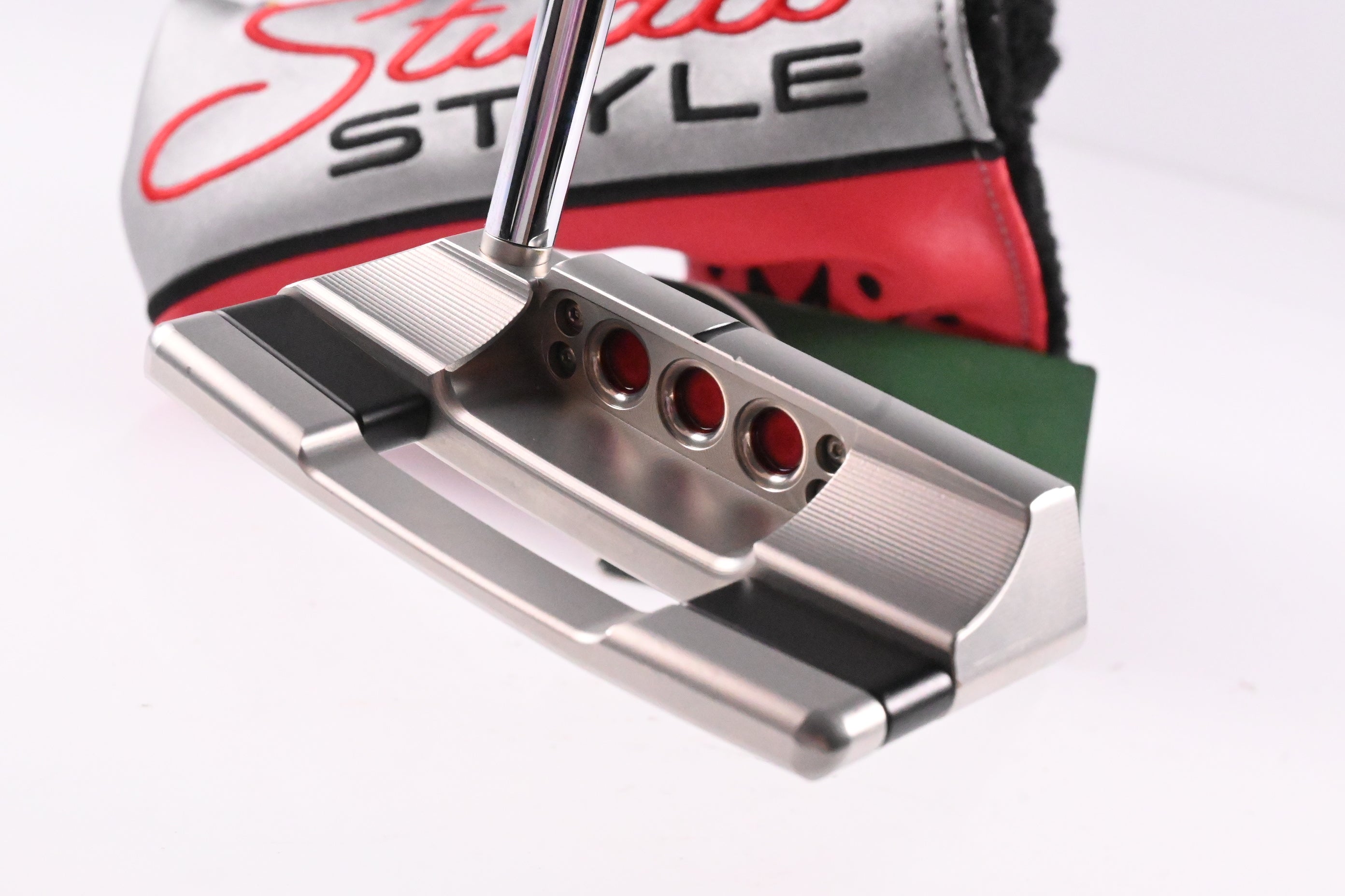 Scotty Cameron 2025 Studio Style Squareback Putter / 34 Inch