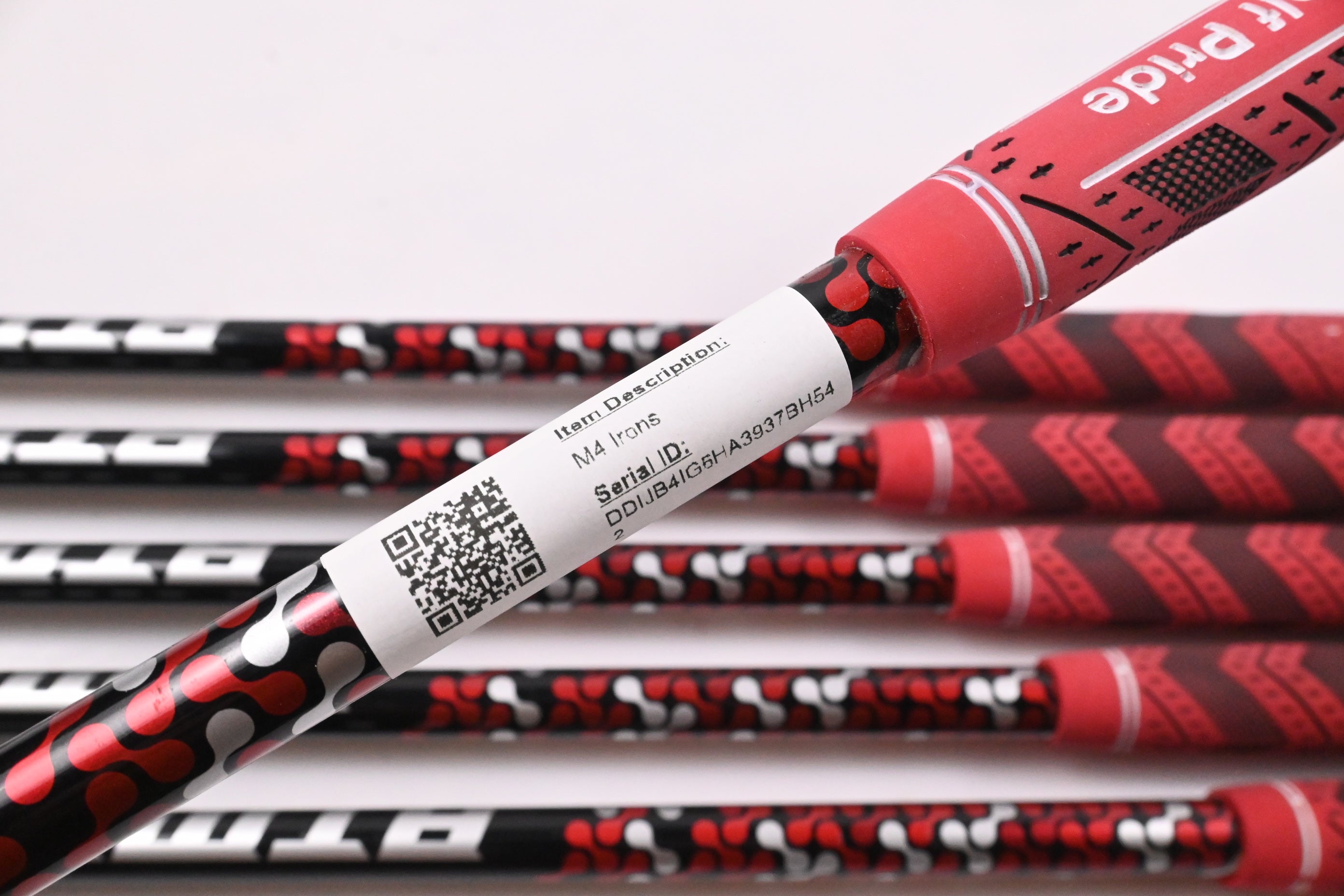 Left Hand Taylormade M4 Irons / 5-PW / Regular Flex Atmos Red 6 Shafts