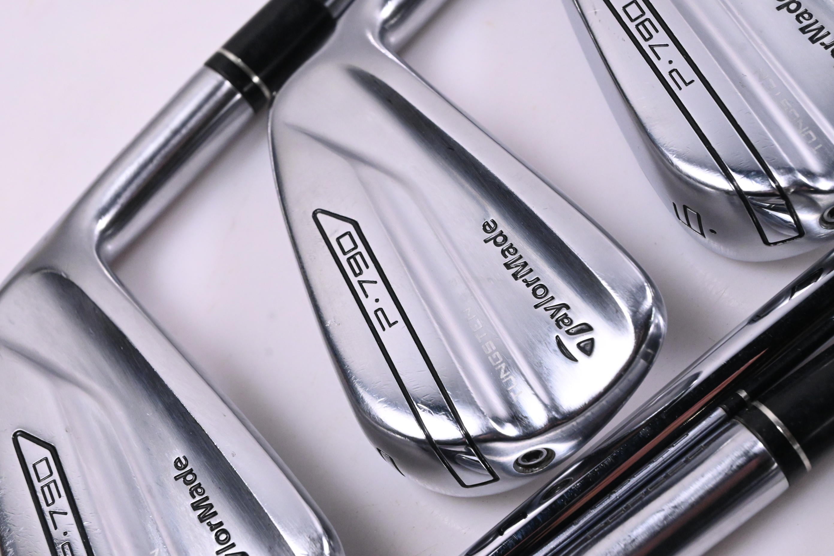 Taylormade P790 2017 Irons / 4-PW / Regular Flex Dynamic Gold R300 Shafts