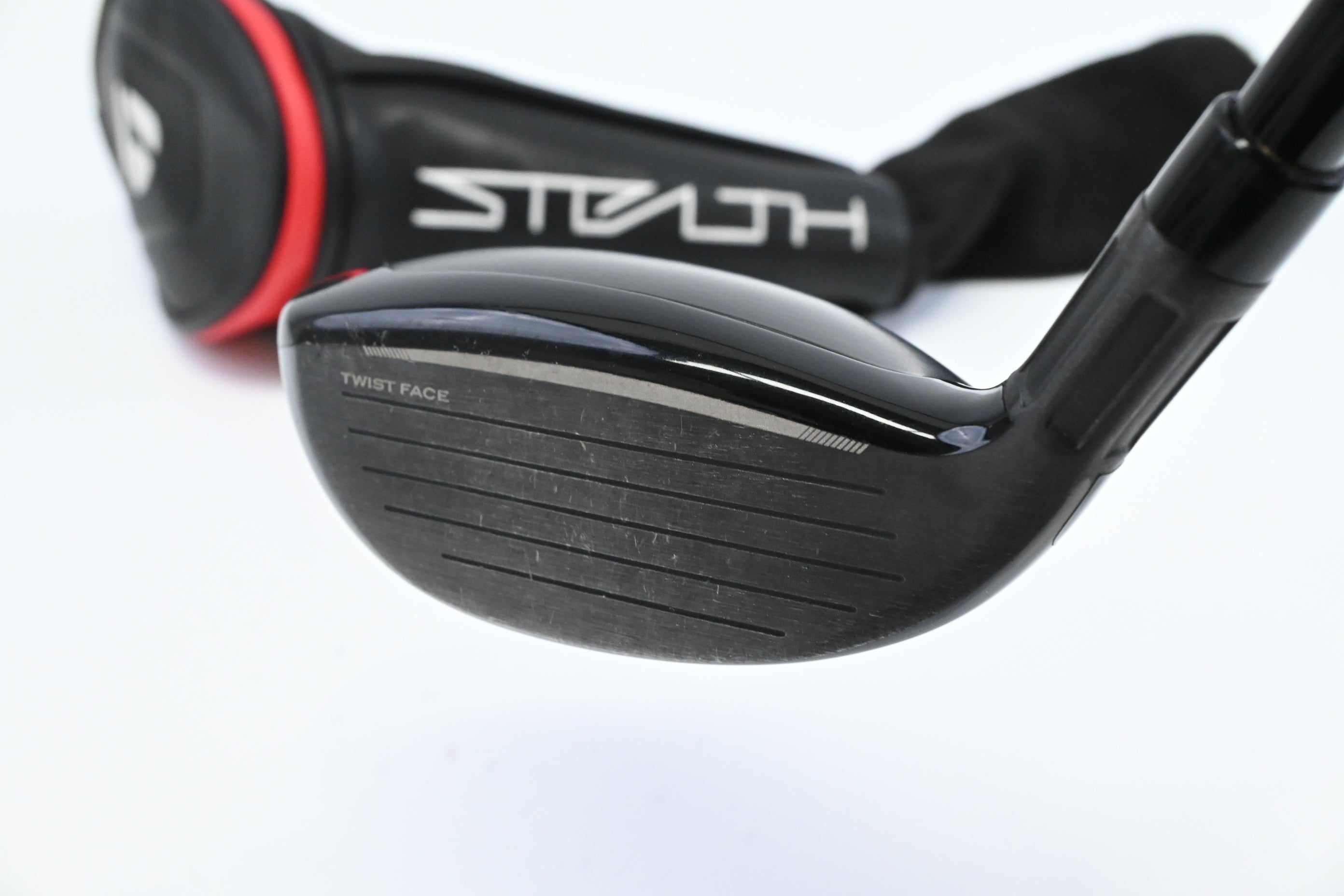 Taylormade Stealth #3 Hybrid / 19 Degree / Regular Flex Fujikura Ventus Red 6