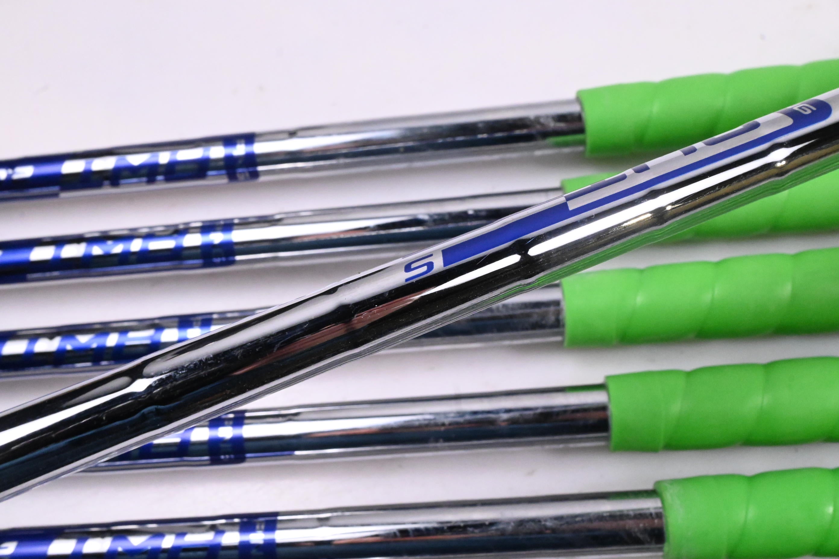 Ping G430 Irons / 4-PW+45°+50° / Red Dot / Stiff Flex Ping AWT 2.0 Shafts