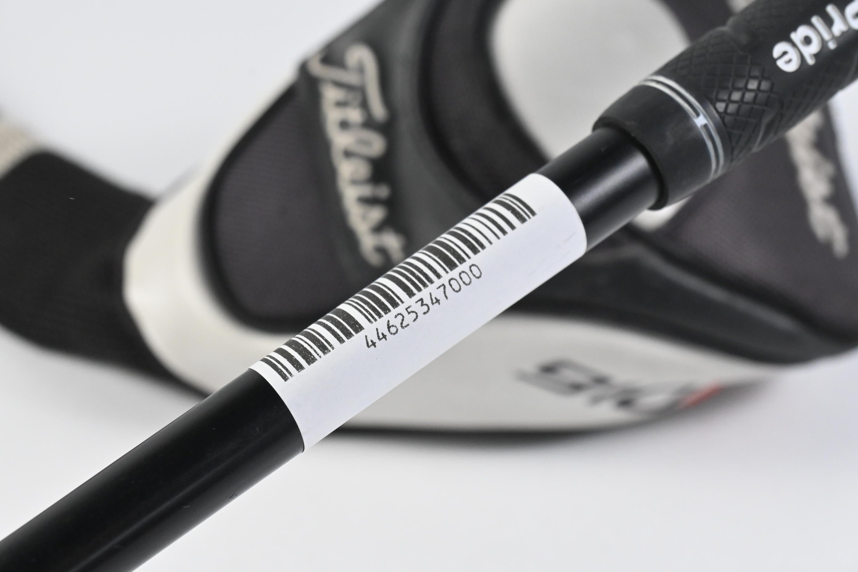 Titleist 910 D3 Driver / 9.5 Degree / Stiff Flex Aldila R.I.P Black 60 Shaft