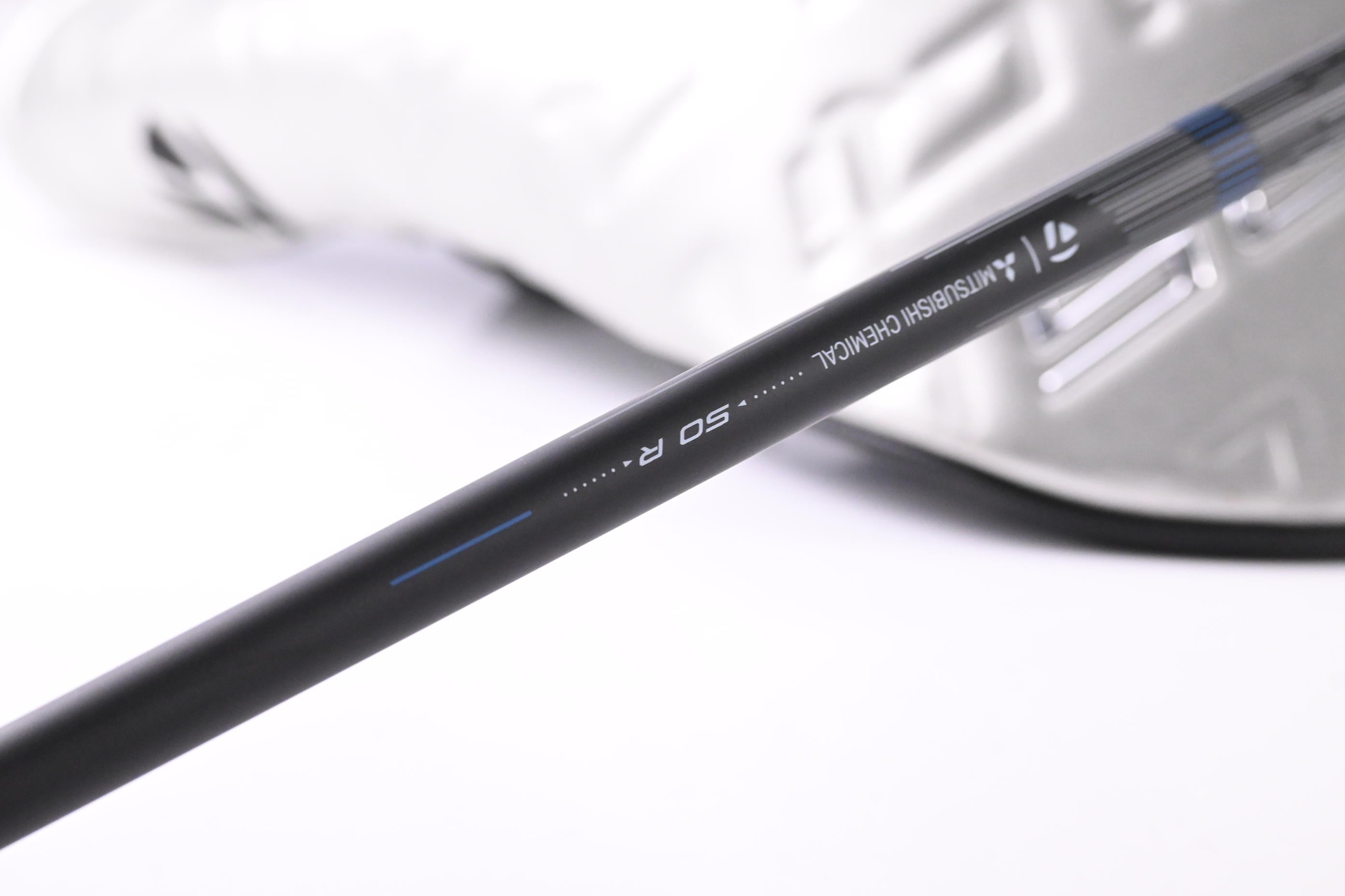 Taylormade Qi35 Driver / 9 Degree / Regular Flex REAX Blue 50 Shaft