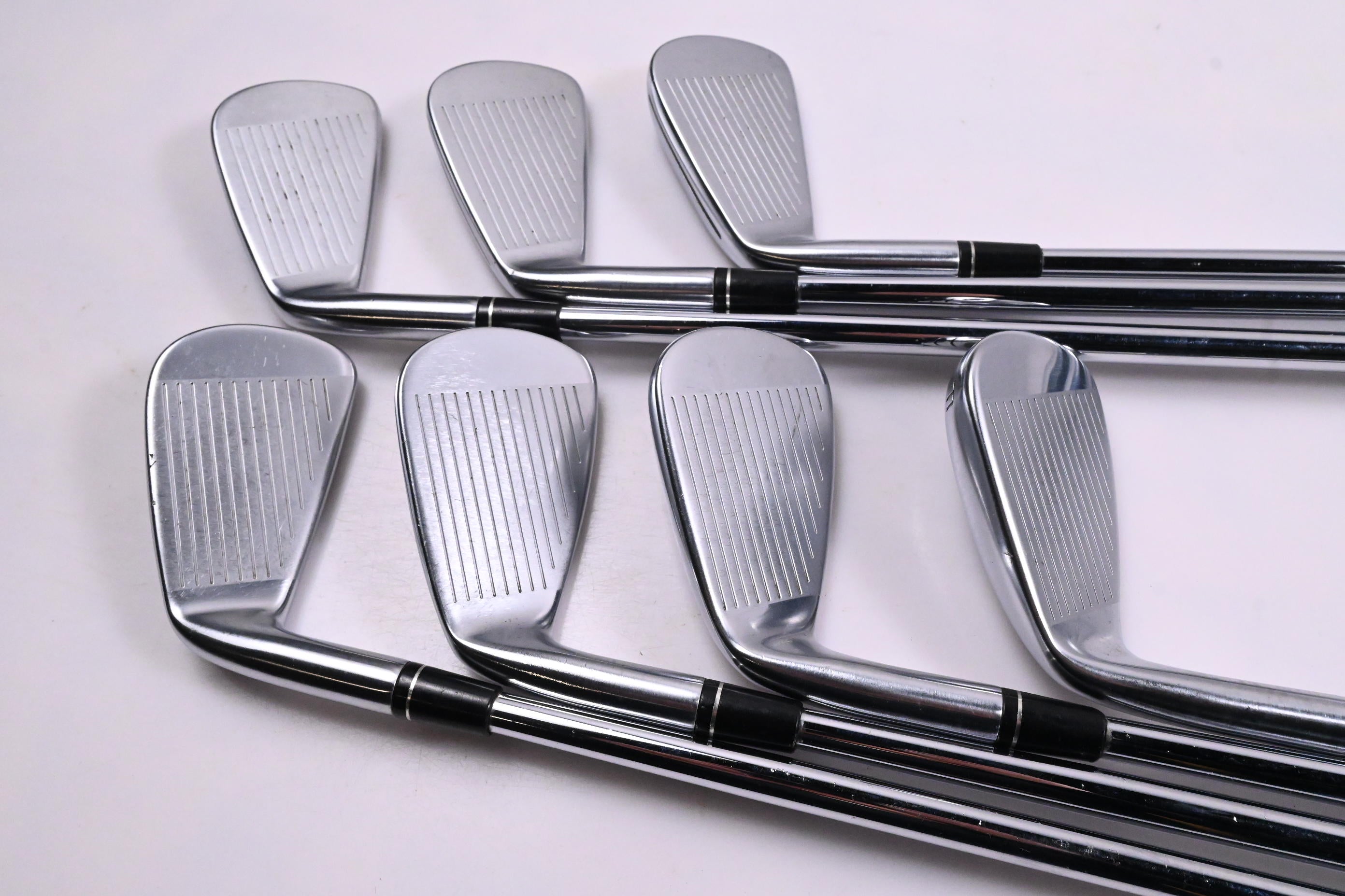 Taylormade P790 2017 Irons / 4-PW / Regular Flex Dynamic Gold R300 Shafts