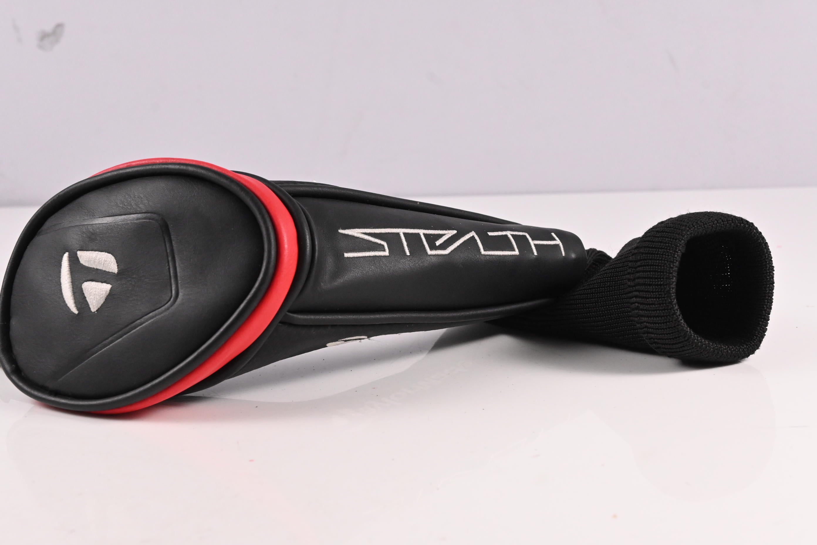 Taylormade Stealth #3 Hybrid / 19 Degree / Stiff Flex Ventus Red 7 Shaft