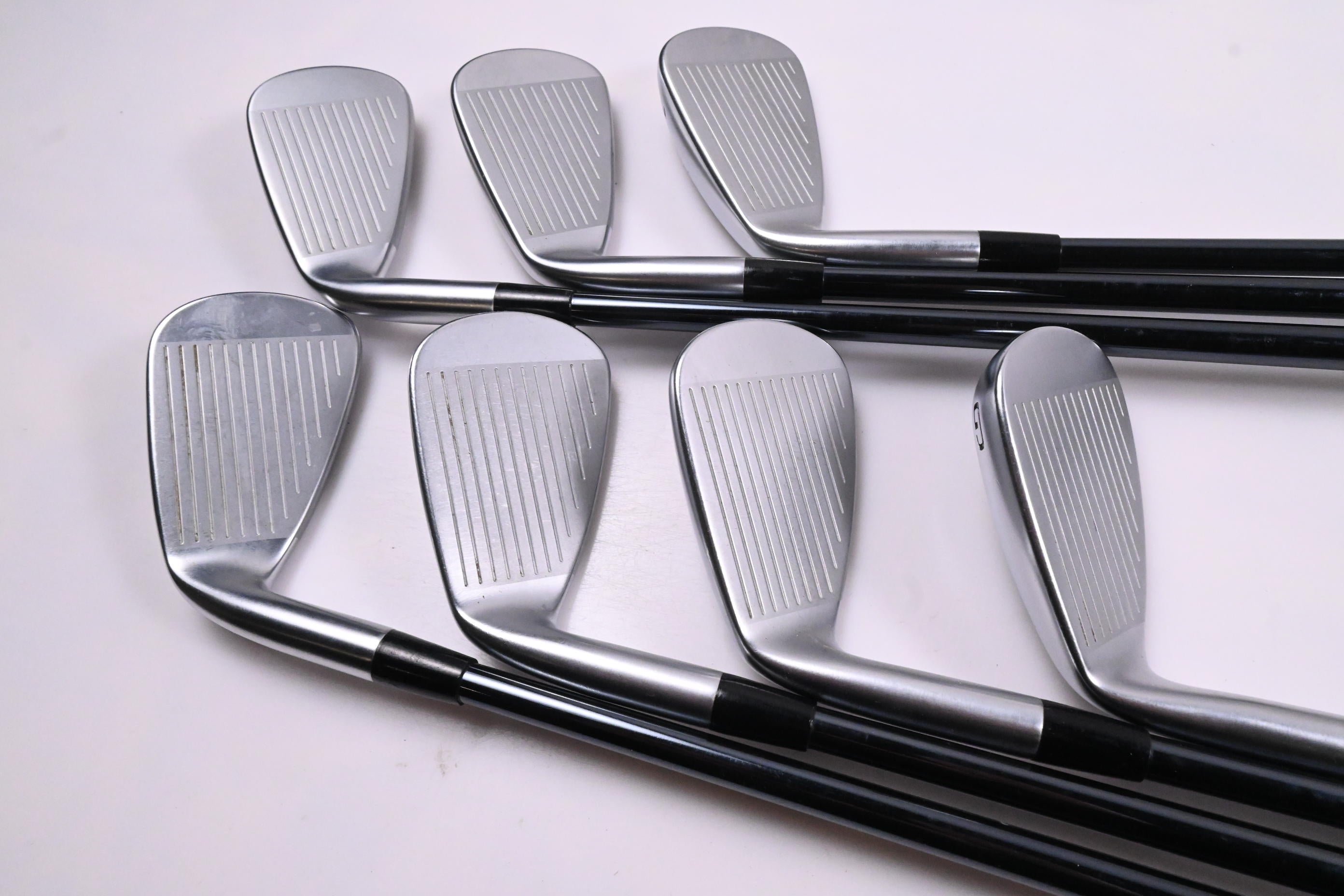 Mizuno JPX 925 Hot Metal Irons / 5-PW+GW / Stiff Flex UST Recoil Dart 90 Shafts