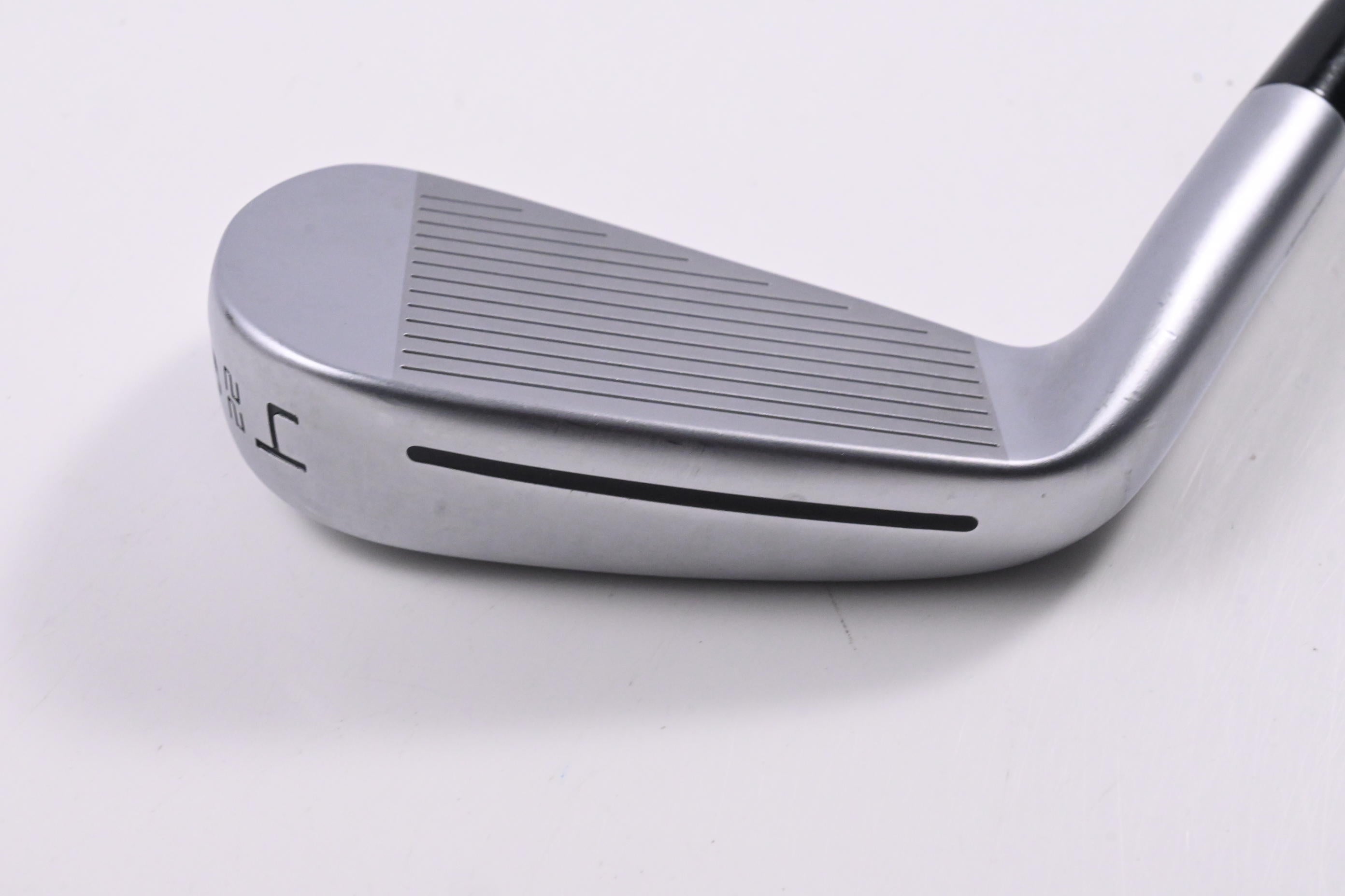 Taylormade P.UDI #4 Iron / 22 Degree / Stiff Flex Dynamic Gold MID 115 S200