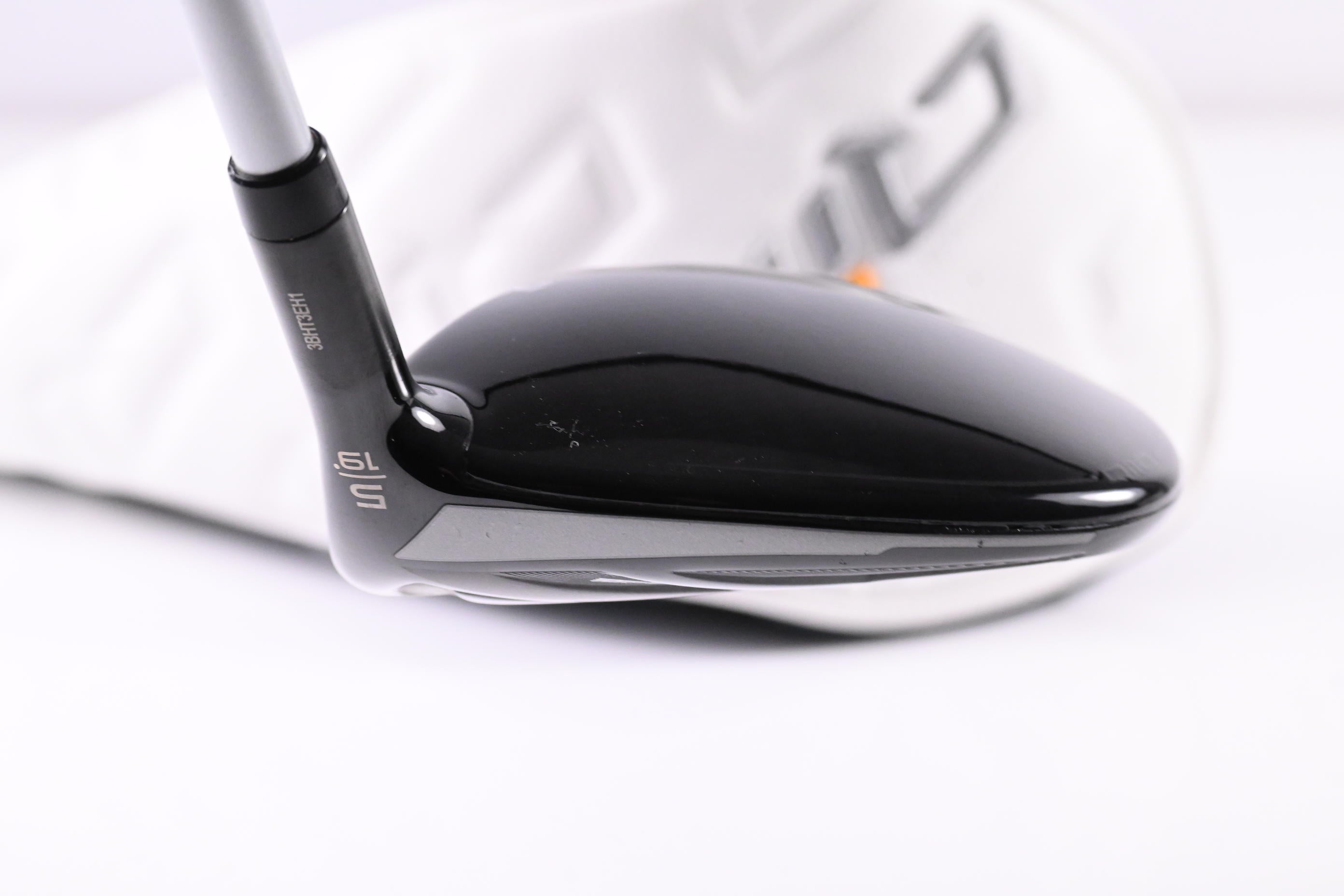Ladies Taylormade Qi10 Max #5 Wood / 19 Degree / Ladies Flex SpeederNX TCS 40