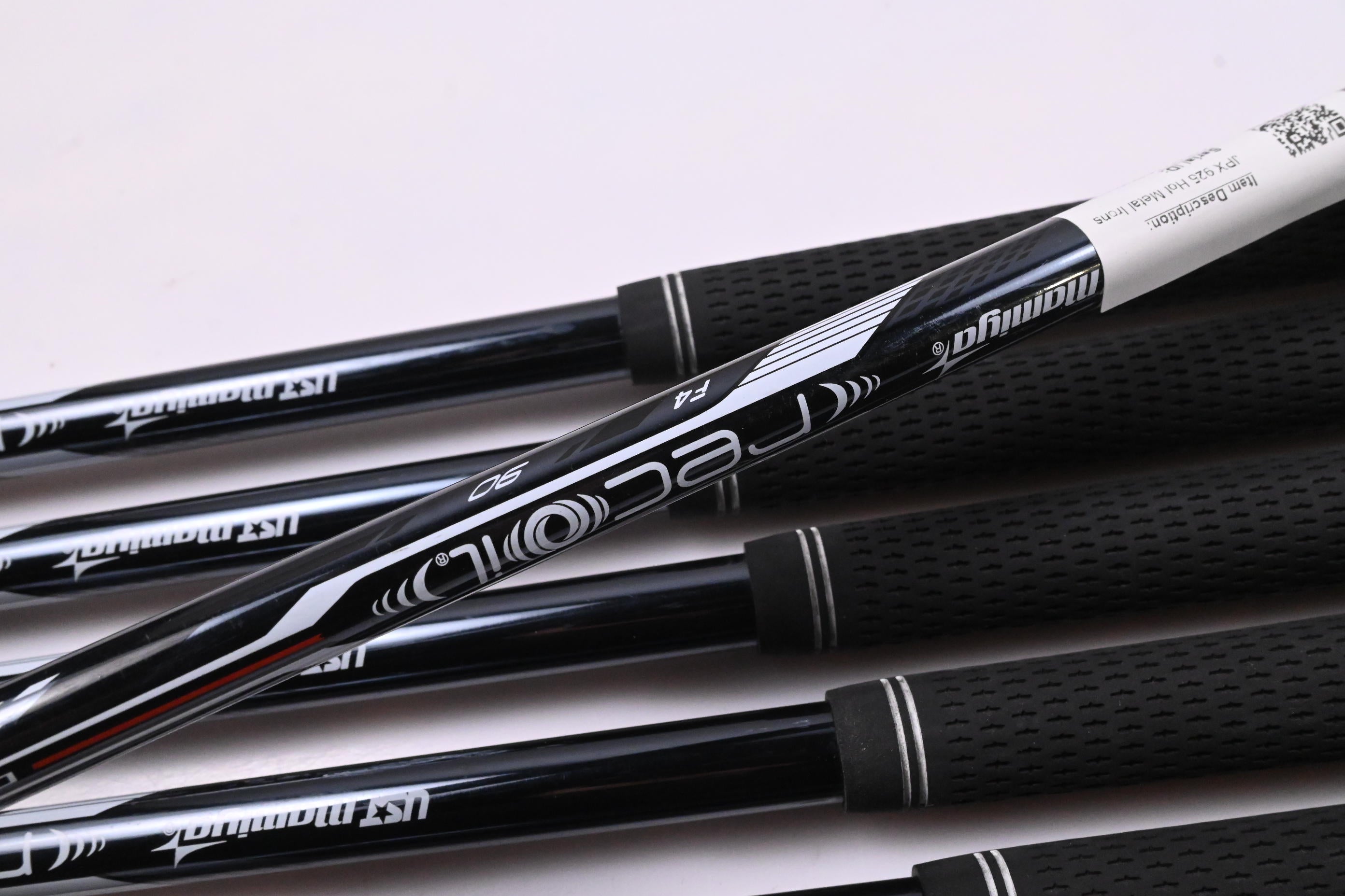 Mizuno JPX 925 Hot Metal Irons / 5-PW+GW / Stiff Flex UST Recoil Dart 90 Shafts
