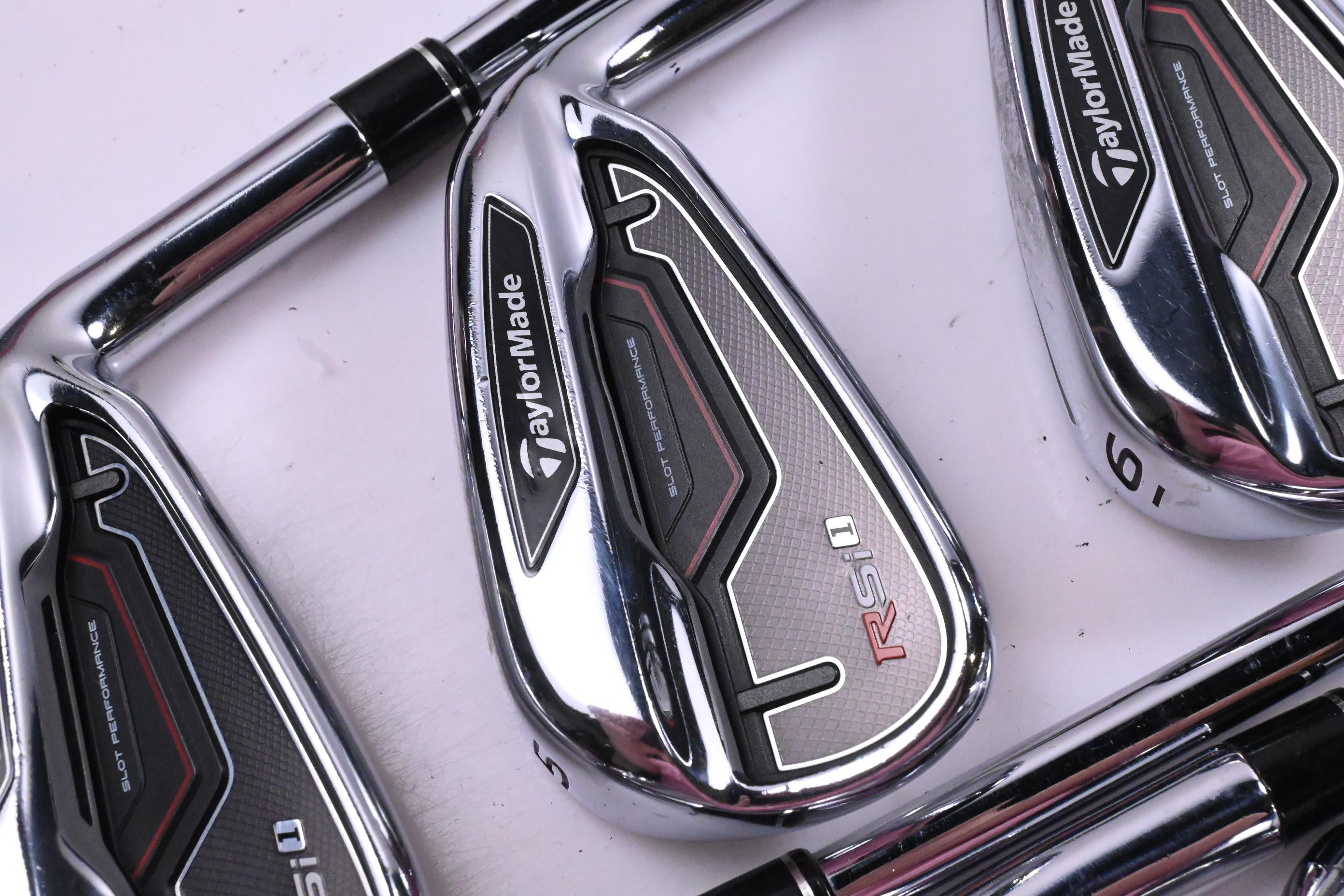 Taylormade RSi1 Irons / 4-PW / Regular Flex Reax 90 Shafts