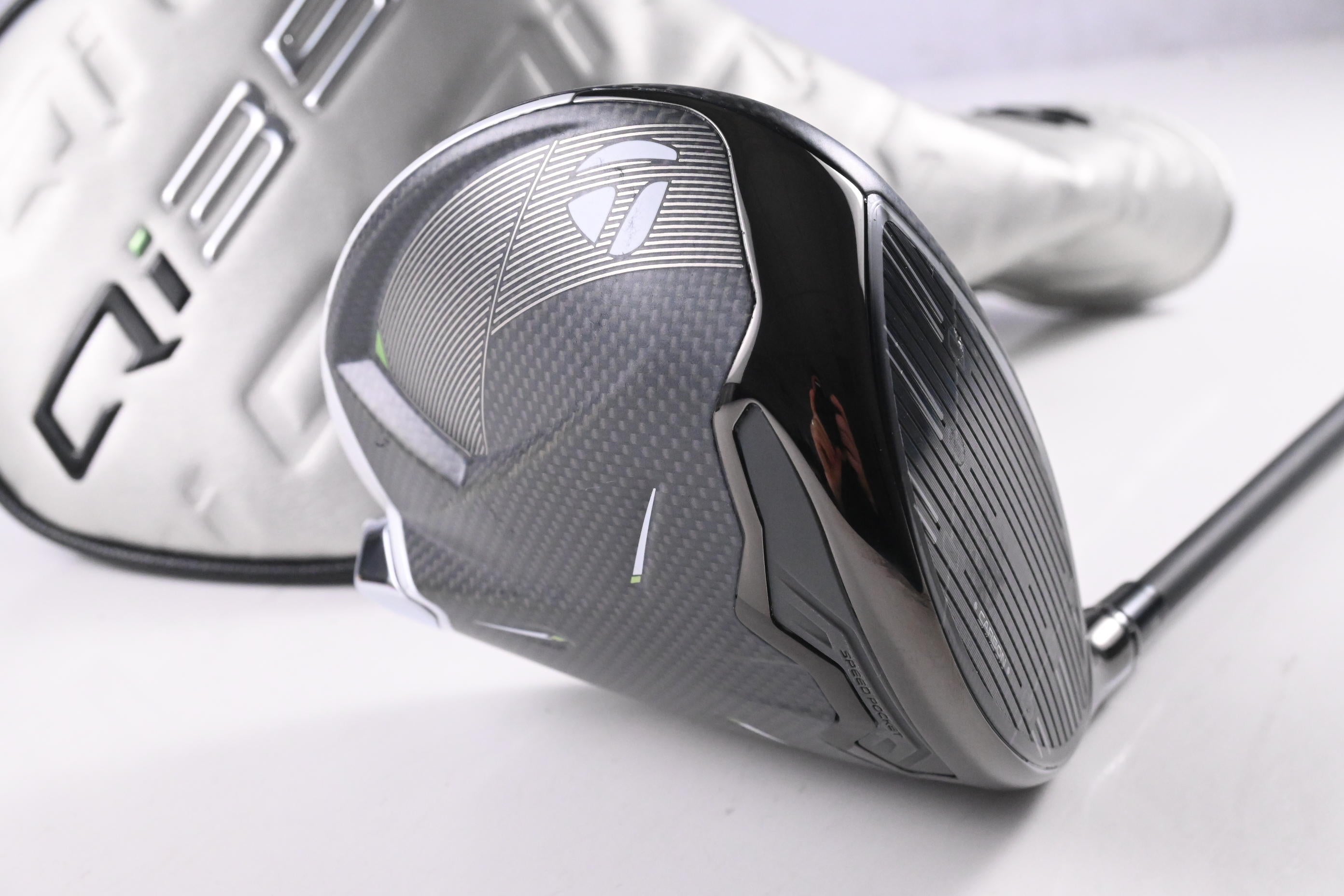 Taylormade Qi35 Max Lite Driver / 12 Degree / Senior Flex Vanquish 4 Shaft
