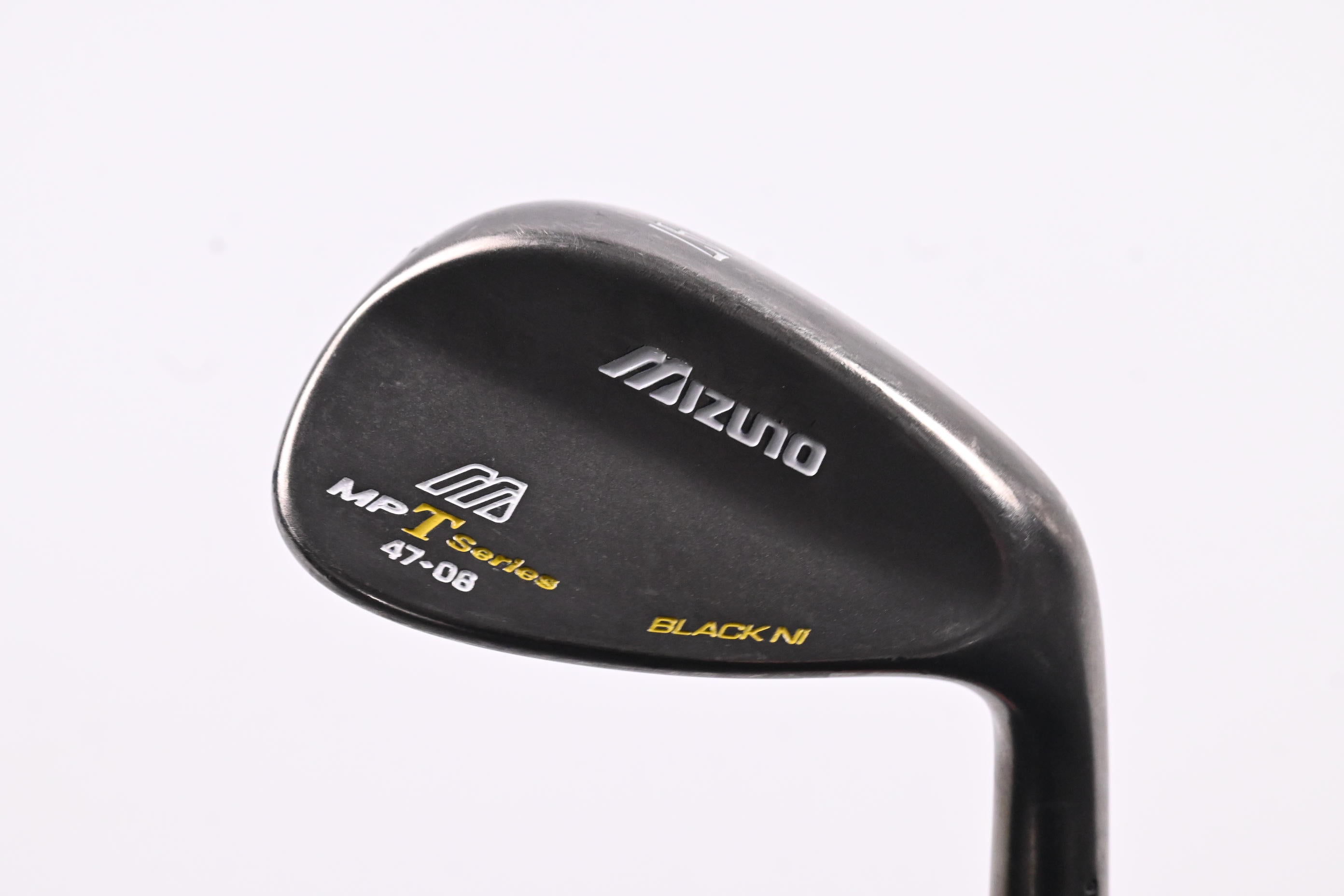 Mizuno MP T Series Pitching Wedge / 47 Degree / Regular Flex Dynamic Gold R300 Shaft