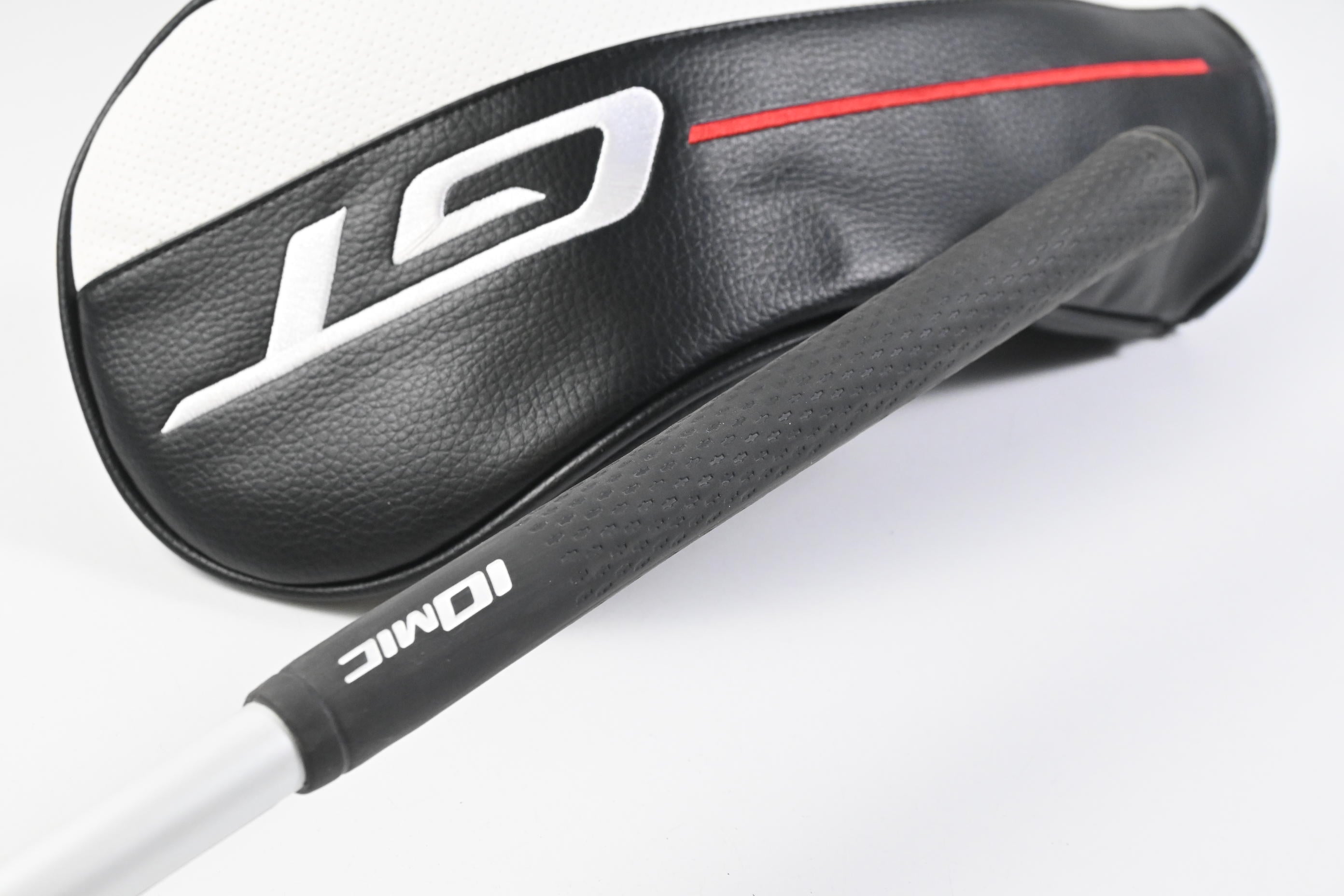 Titleist GT2 Driver / 9 Degree / Regular Flex Fujikura Ventus White 4 Velocore+