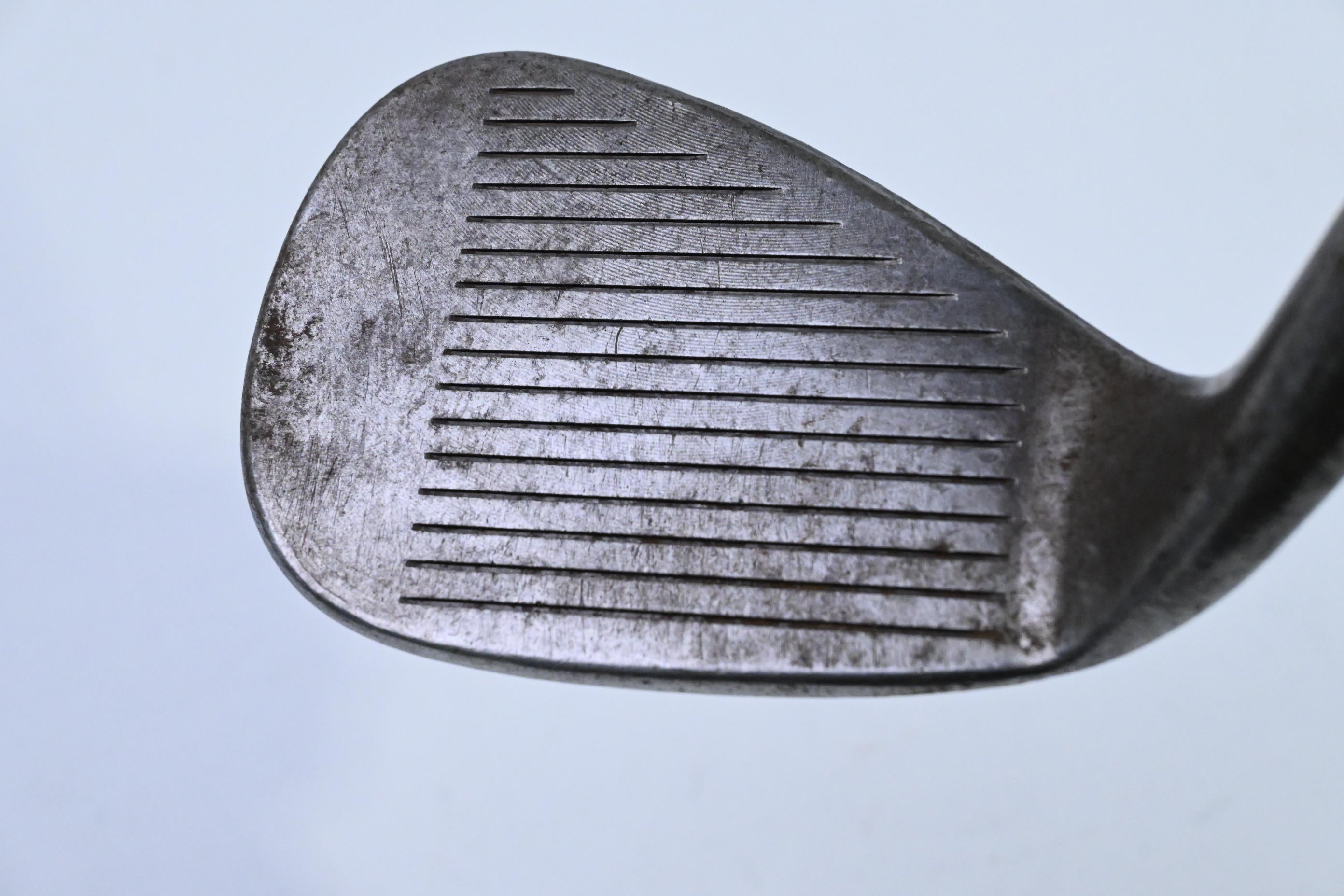 Titleist Vokey Spin Milled 2007 Gap Wedge / 52 Degree / Wedge Flex Vokey Design