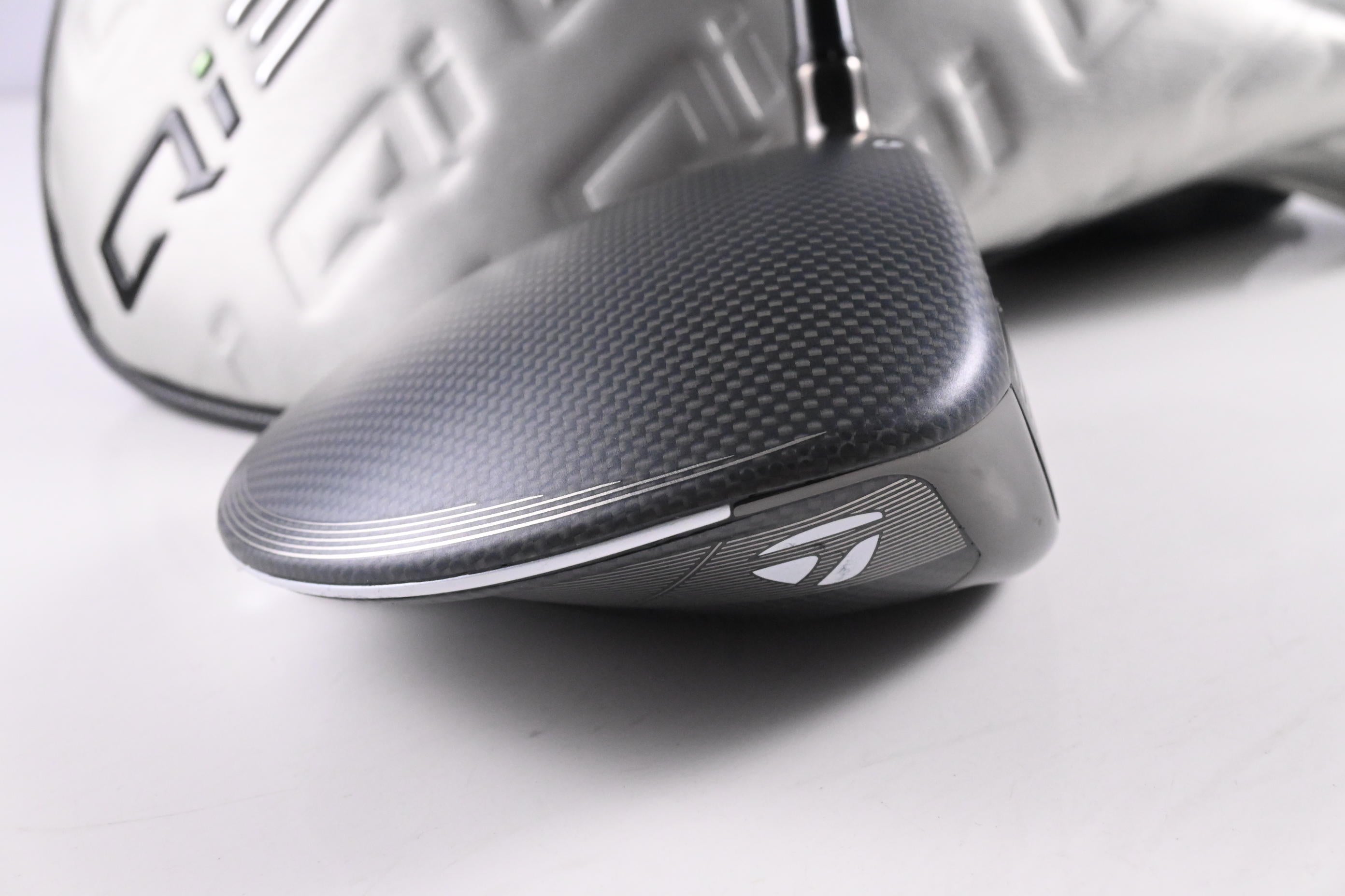 Taylormade Qi35 Max Lite Driver / 12 Degree / Senior Flex Vanquish 4 Shaft