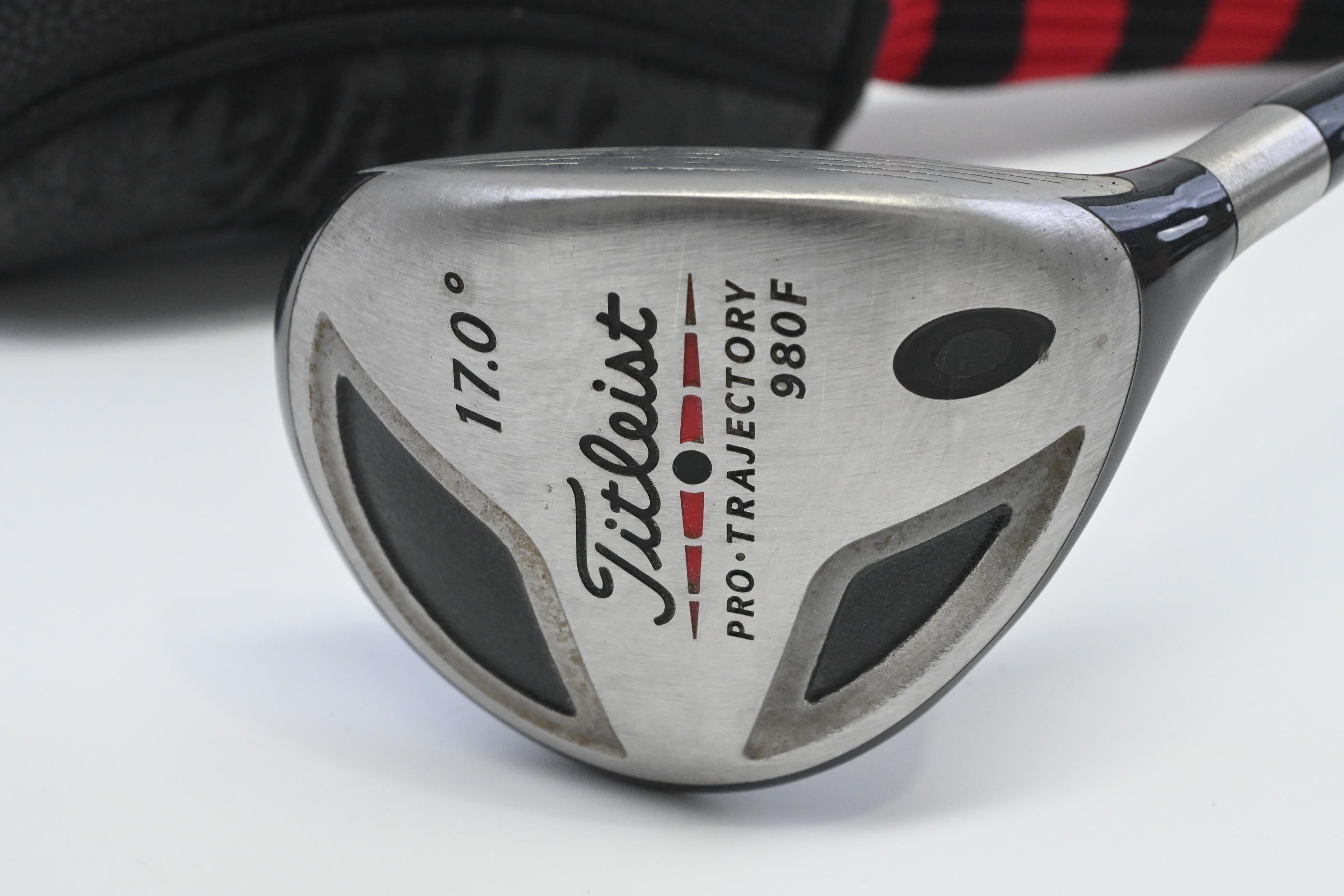 Titleist 980 F #5 Wood / 17 Degree / Regular Flex Titleist 4375 Shaft