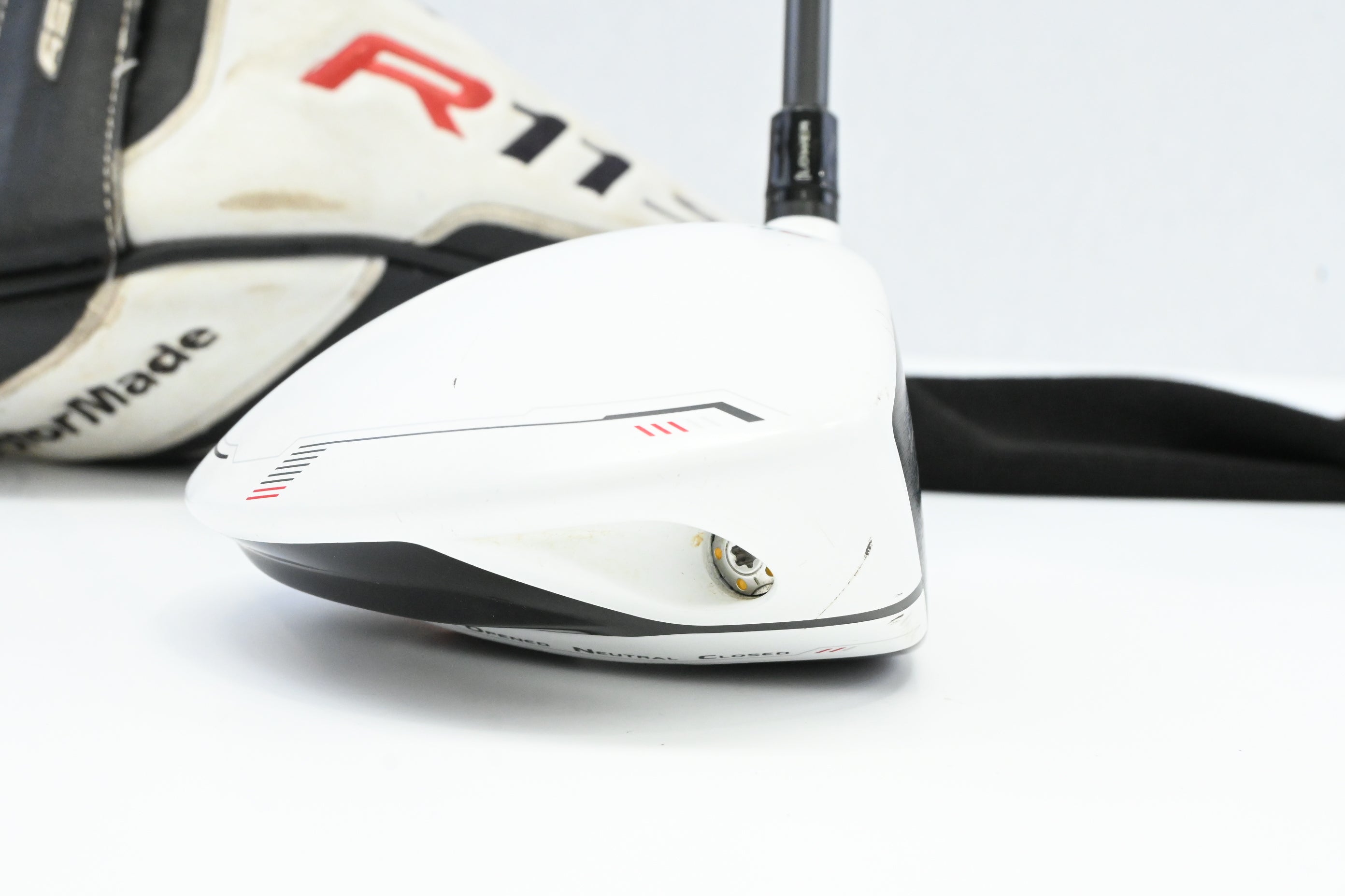 Taylormade R11S Driver / 9 Degree / Regular Flex Aldila RIP Phenom 60 Shaft