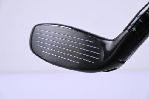 Callaway Quantum Max #4 Hybrid / 21 Degree / Regular Flex Denali Frost Silver 60