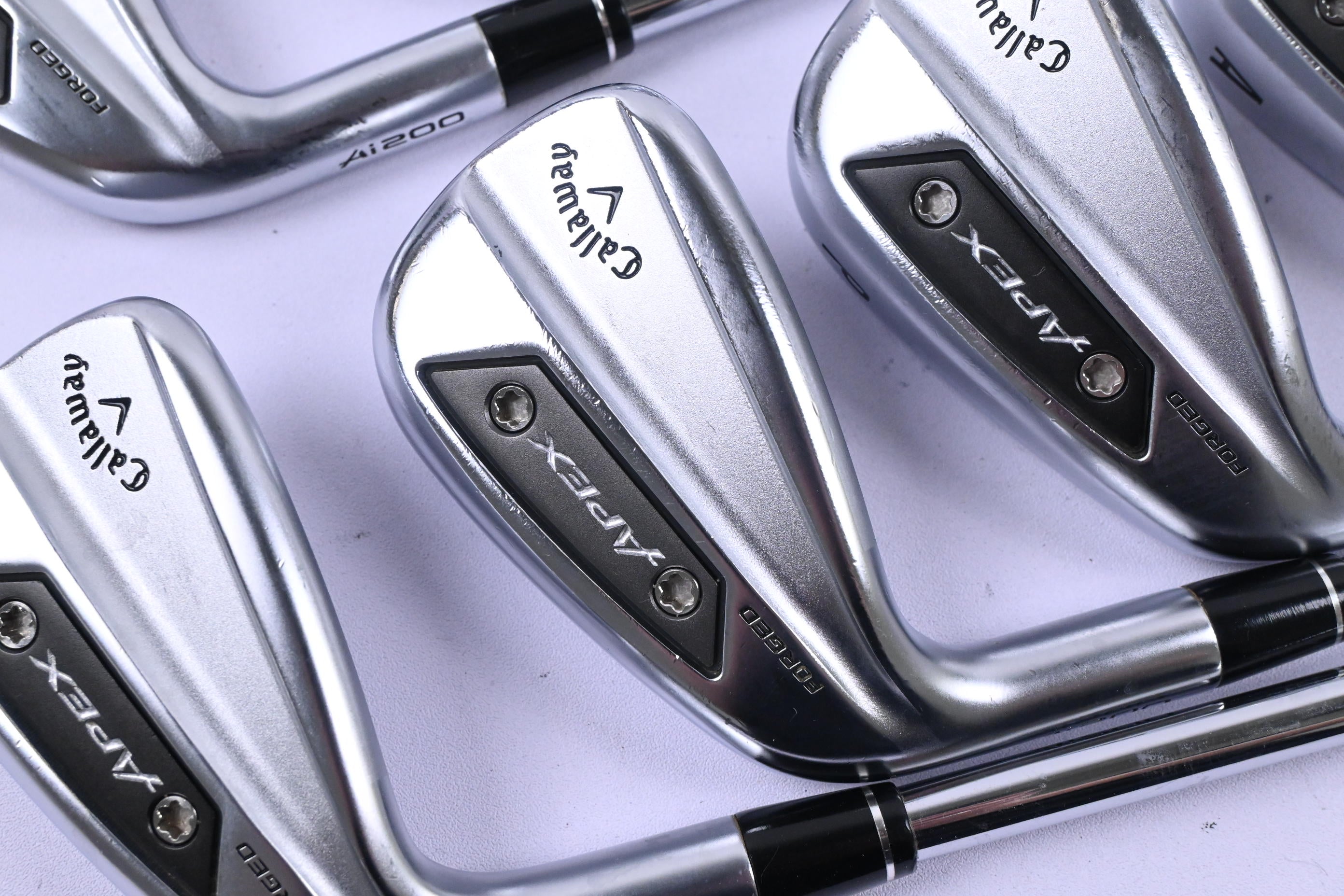 Left Hand Callaway Apex Ai200 Irons / 5-PW+GW / Regular Flex AMT Red R300 Shafts