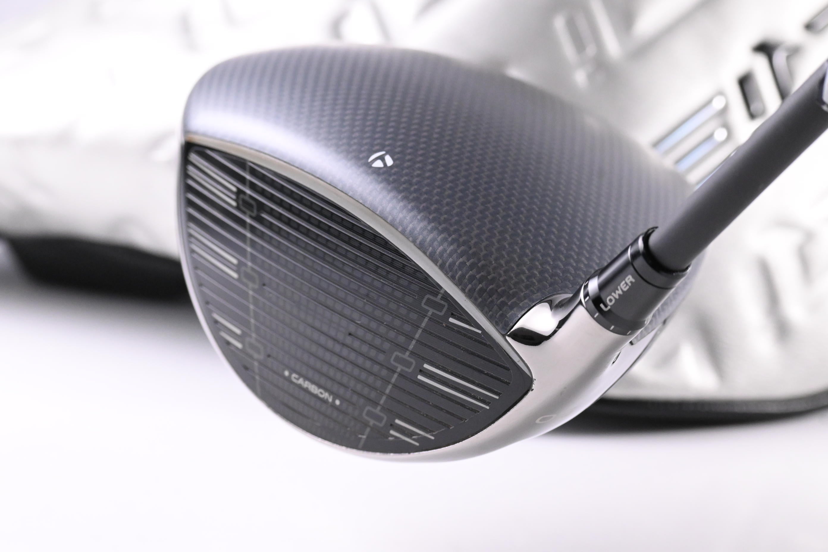 Taylormade Qi35 LS Driver / 9 Degree / Regular Flex Vanquish 4 Shaft