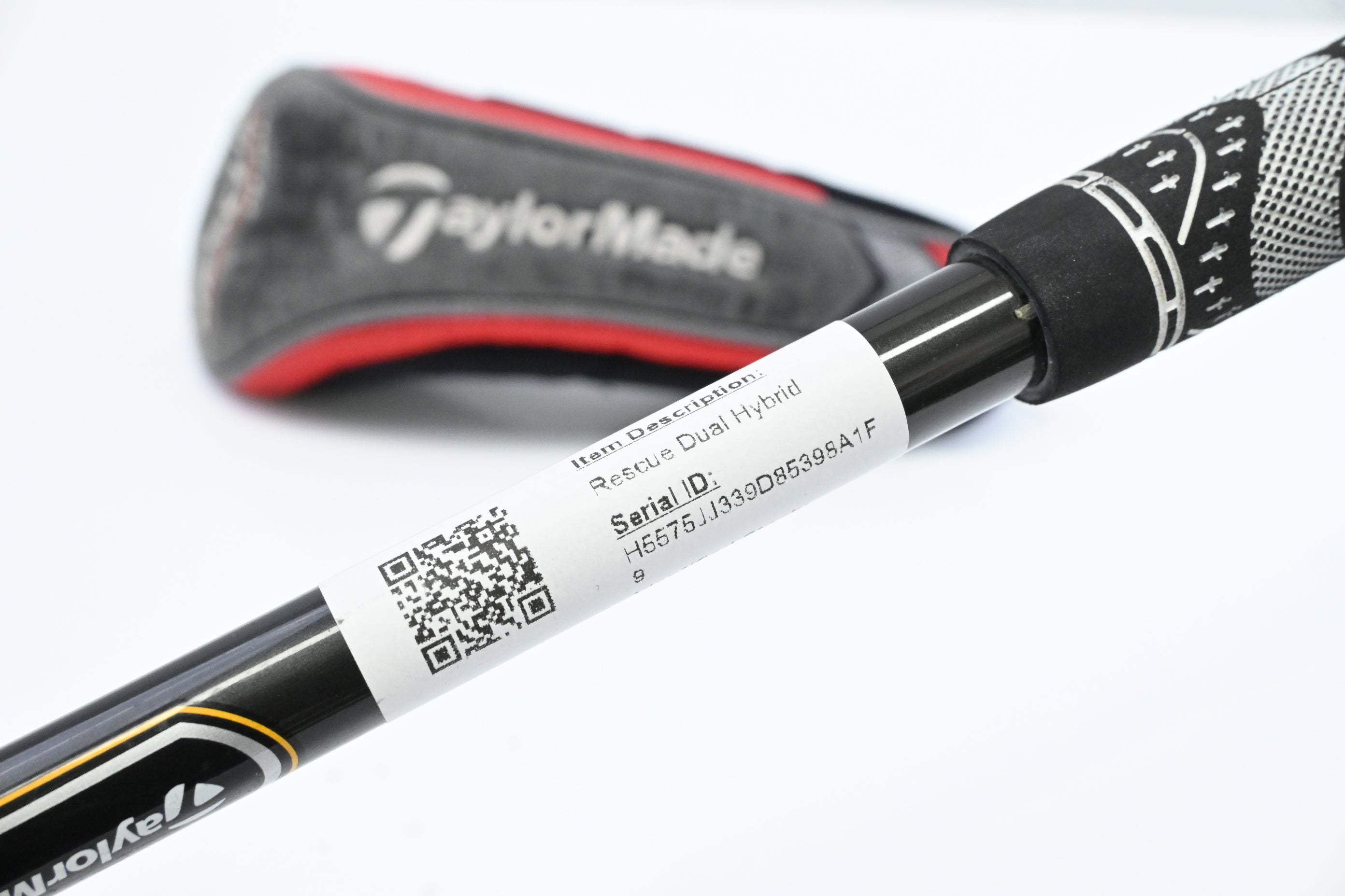 Taylormade Rescue Dual #3 Hybrid / 19 Degree / Regular Flex Taylormade 65 Shaft