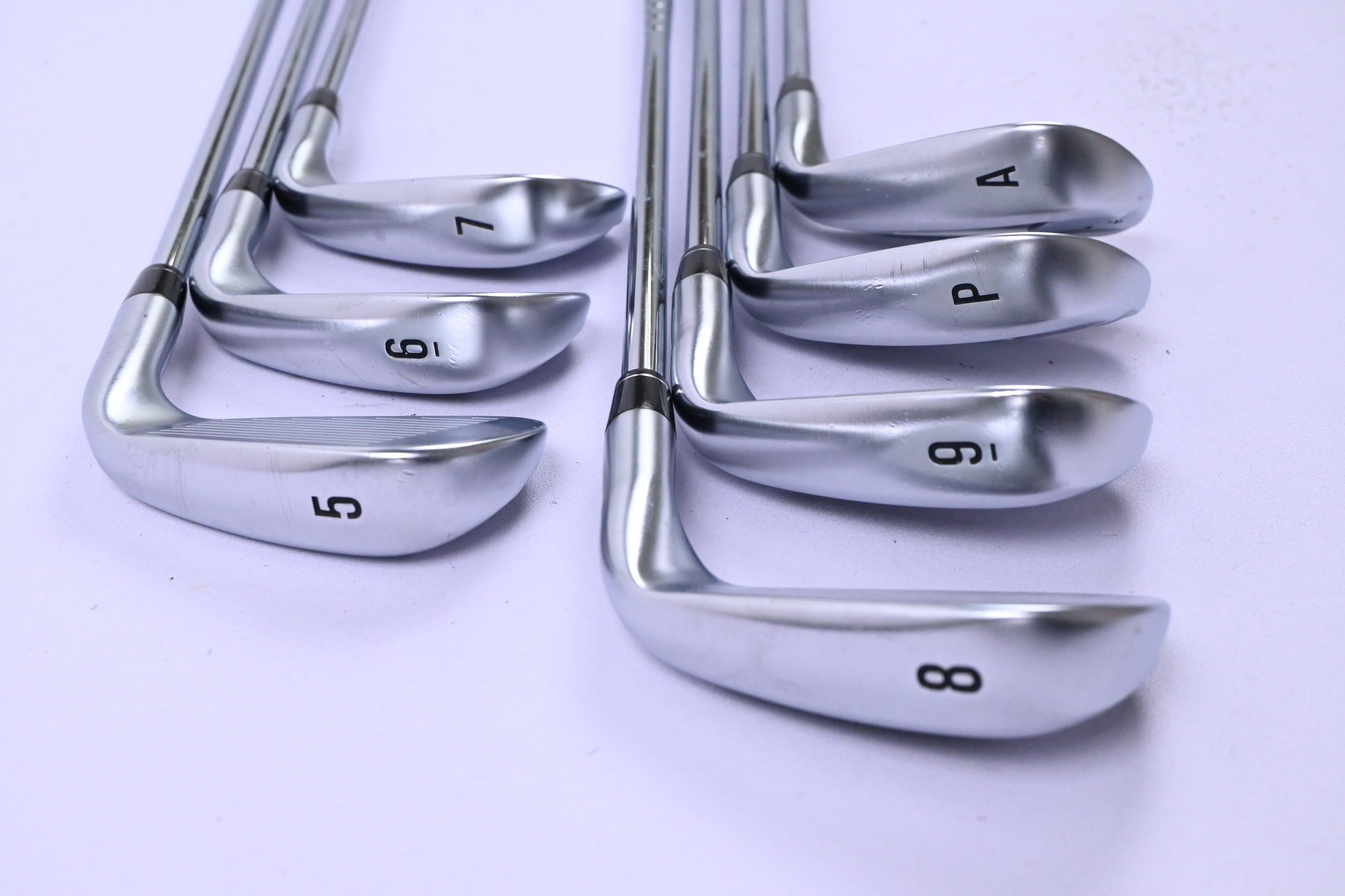 Left Hand Callaway Apex Ai200 Irons / 5-PW+GW / Regular Flex AMT Red R300 Shafts