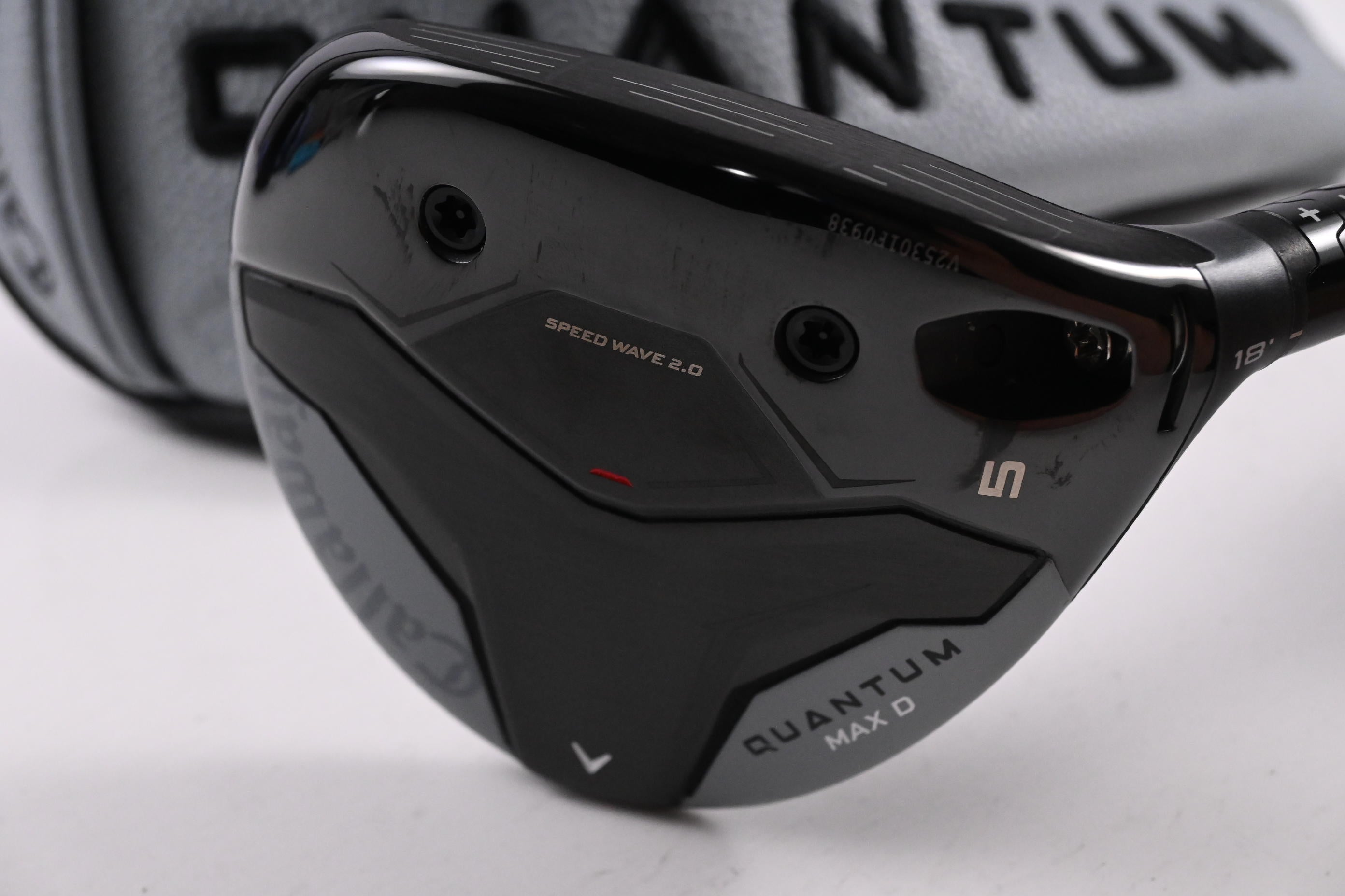 Callaway Quantum Max D #5 Wood / 18 Degree / Regular Flex Denali Frost Silver 60