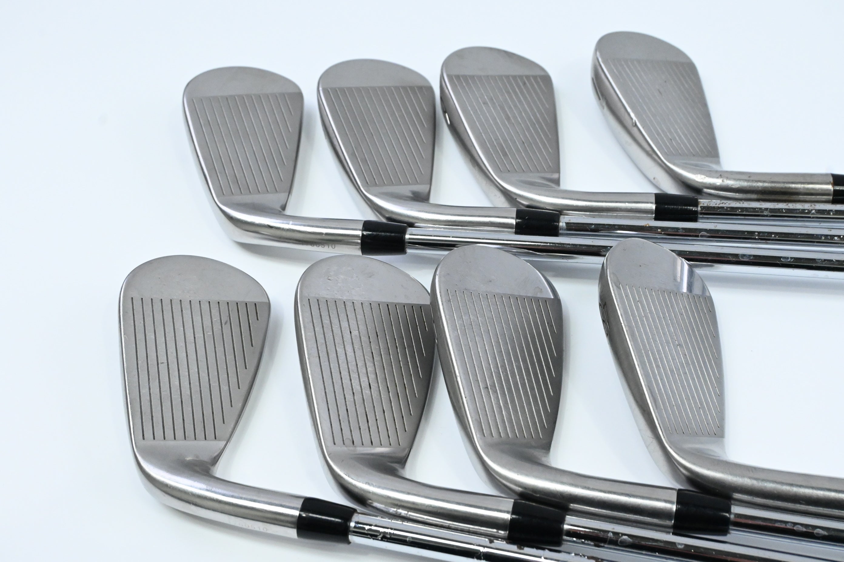 Titleist T300 2019 Irons / 4-PW / Regular Flex AMT Red R300 Shafts