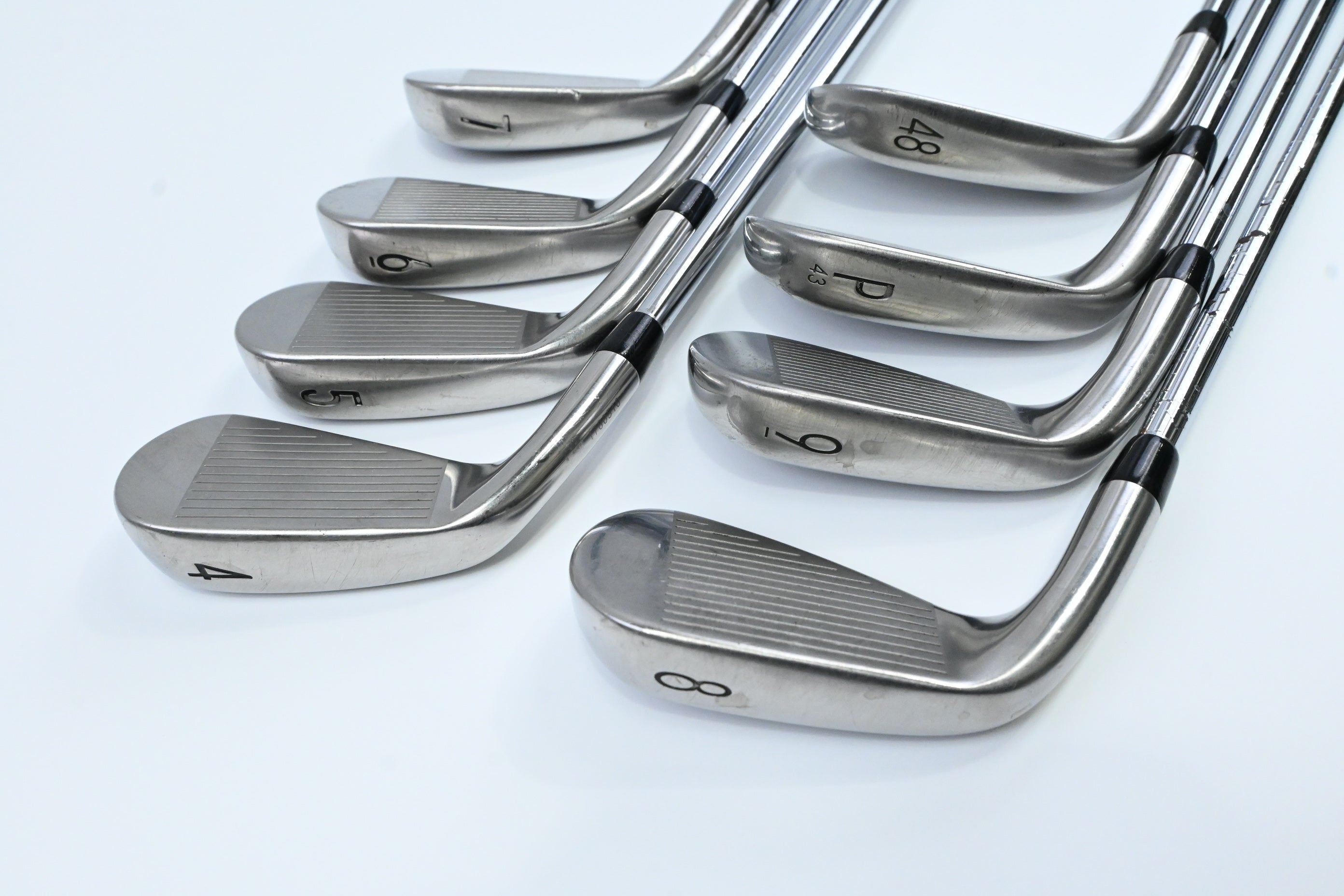 Titleist T300 2019 Irons / 4-PW / Regular Flex AMT Red R300 Shafts