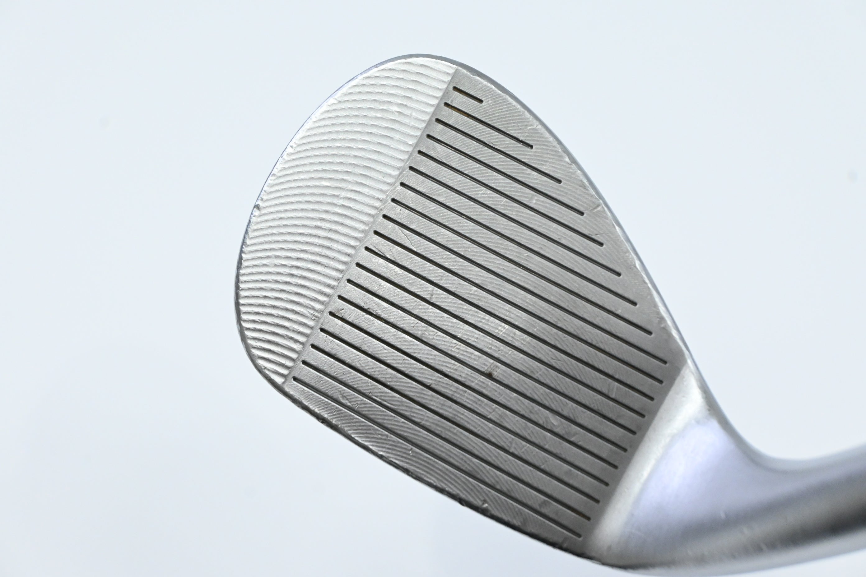 Cleveland RTX 6 Zipcore Gap Wedge / 52 Degree / Wedge Flex Dynamic Gold Spinner