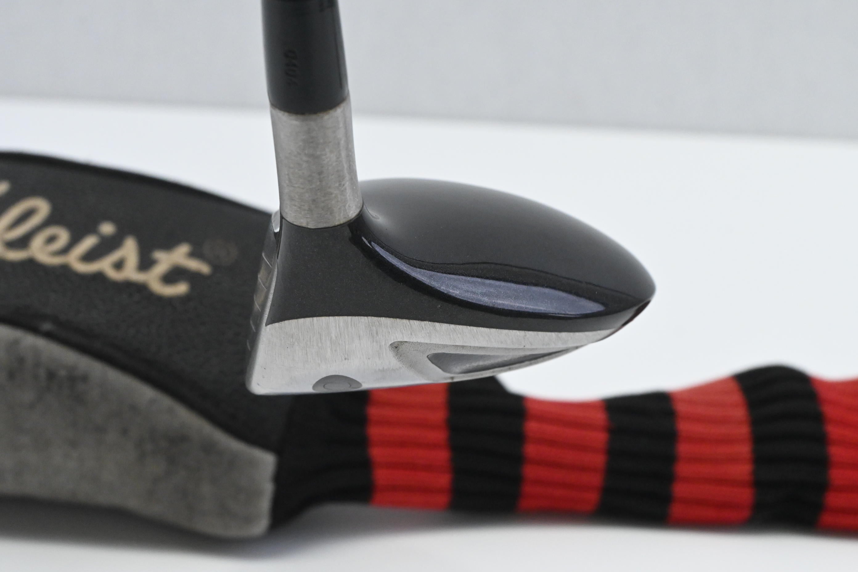 Titleist 980 F #3 Wood / 15 Degree / Regular Flex Titleist 4375 Shaft