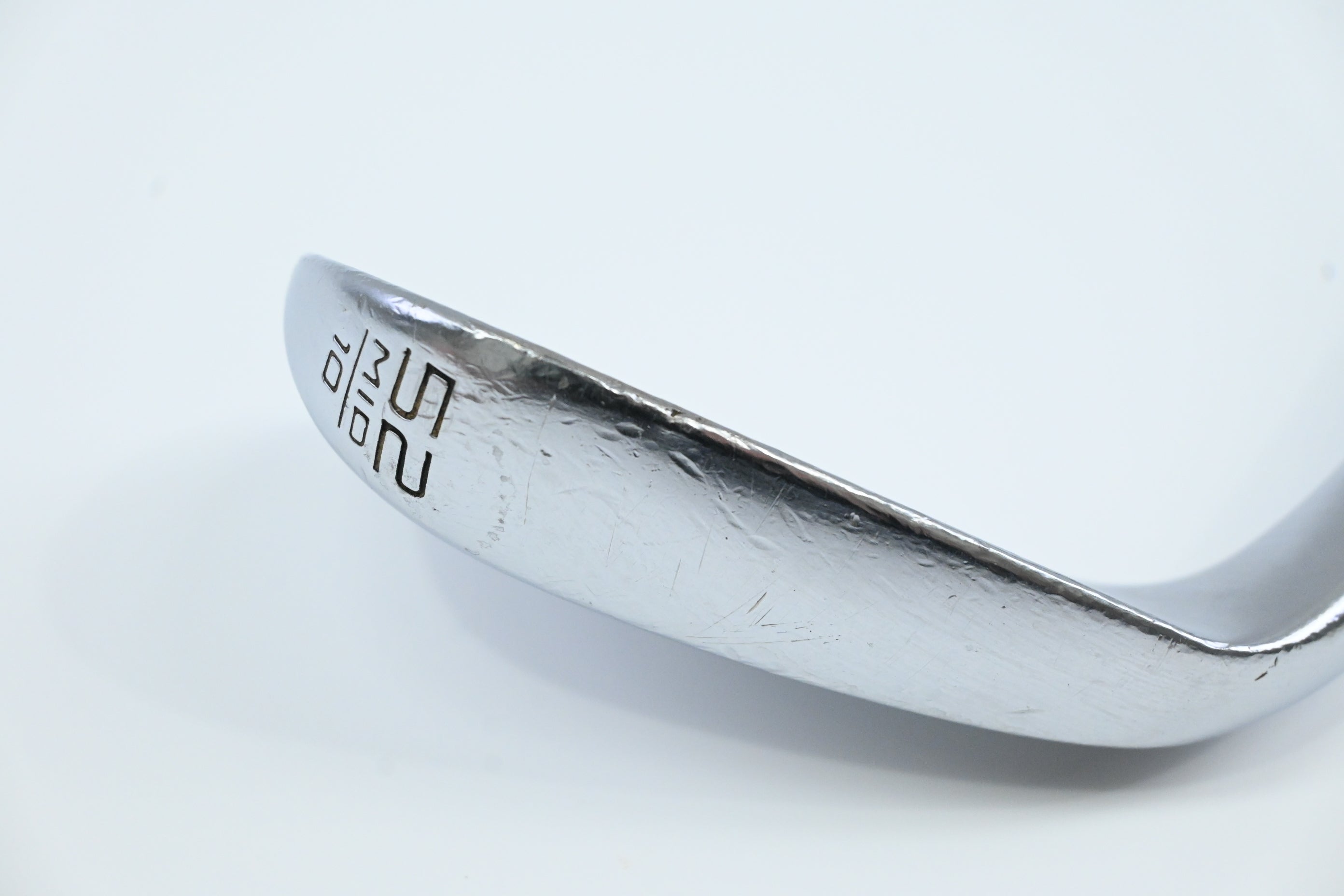 Cleveland RTX 6 Zipcore Gap Wedge / 52 Degree / Wedge Flex Dynamic Gold Spinner