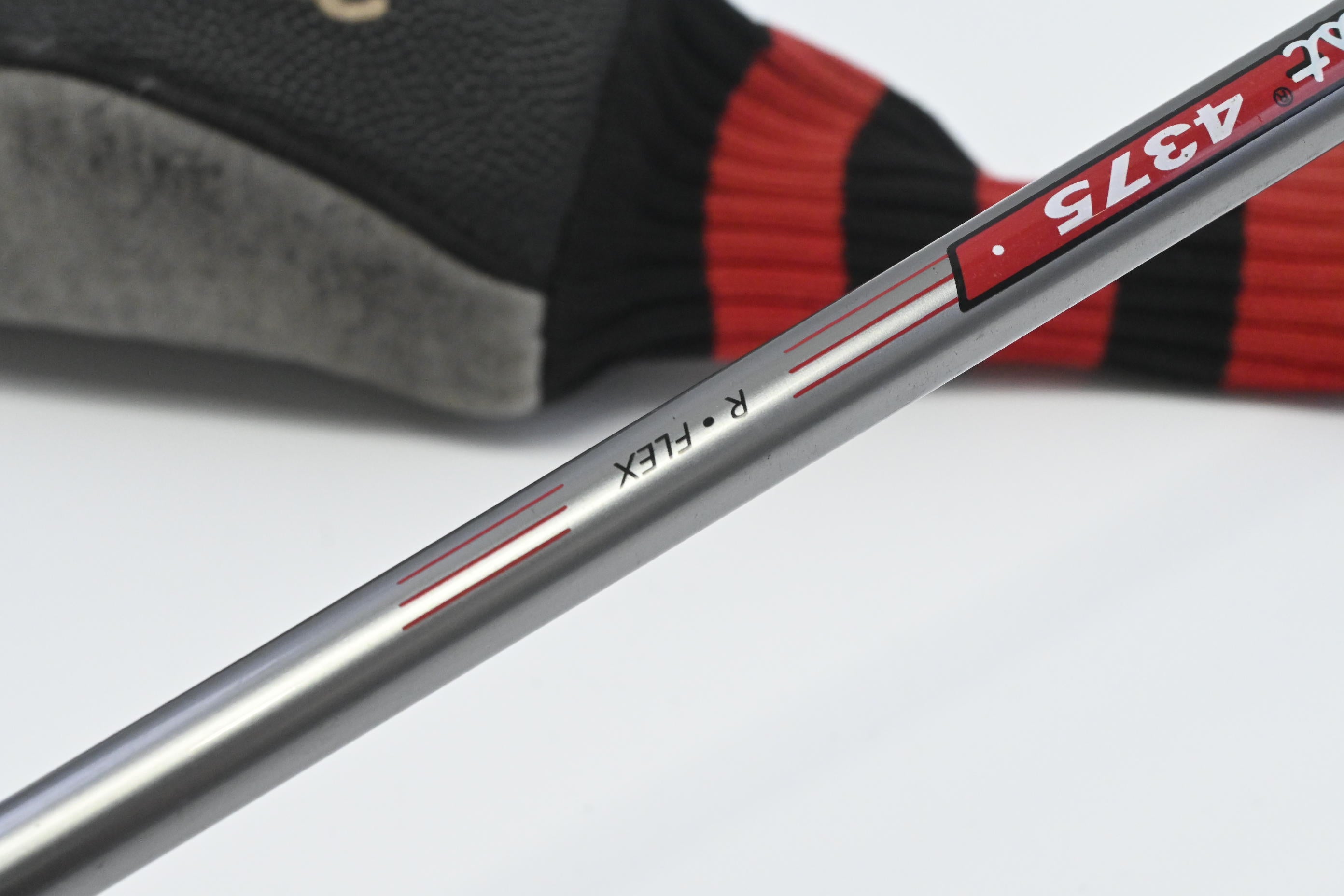 Titleist 980 F #3 Wood / 15 Degree / Regular Flex Titleist 4375 Shaft