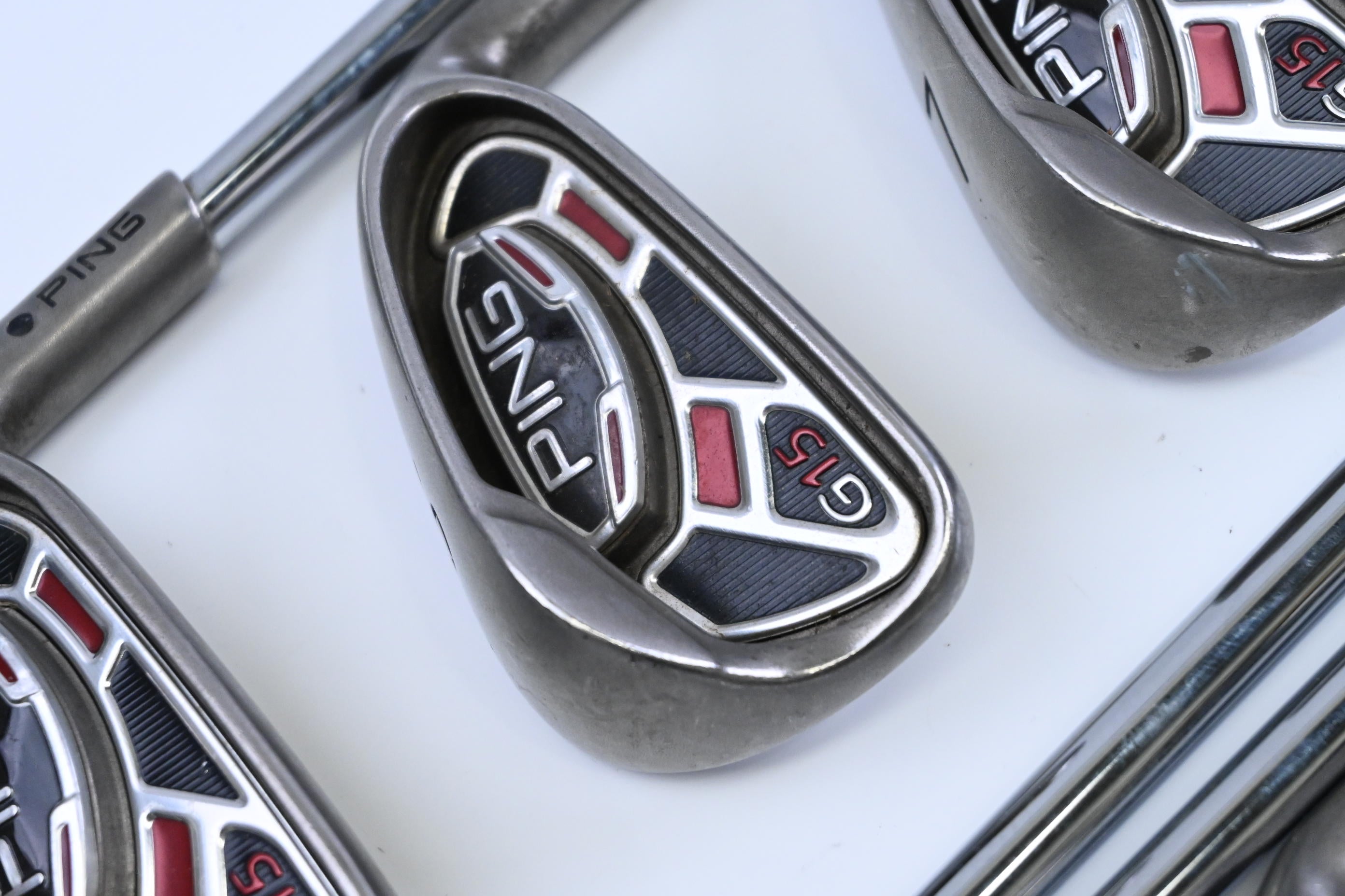 Ping G15 Irons / 5-PW+SW / Black Dot / Regular Flex Ping AWT Shafts
