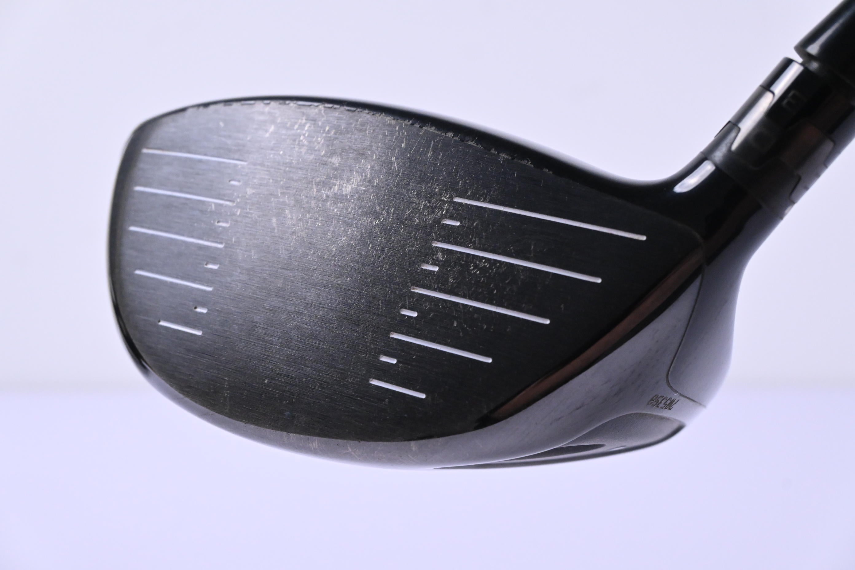 Titleist 910 D2 Driver / 9.5 Degree / Stiff Flex Aldila RIP Alpha 60 Shaft