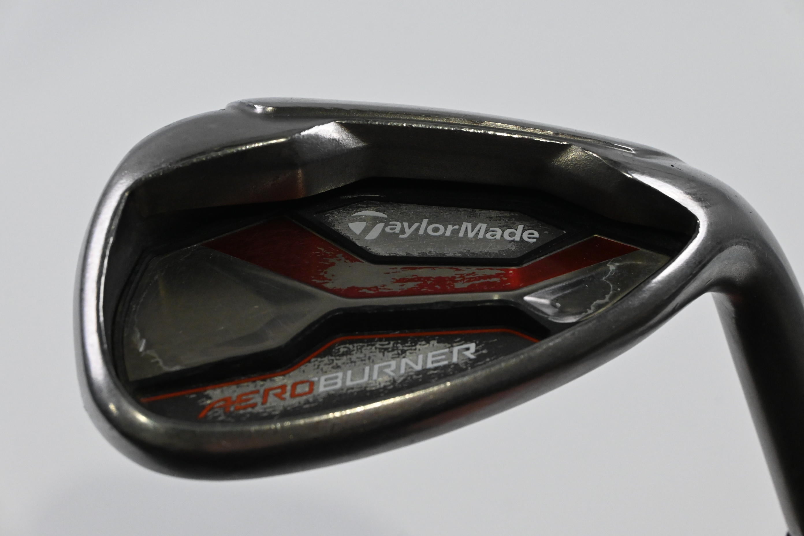 Taylormade Aeroburner Sand Wedge / 55.5 Degree / Regular Flex Dynamic Gold 105