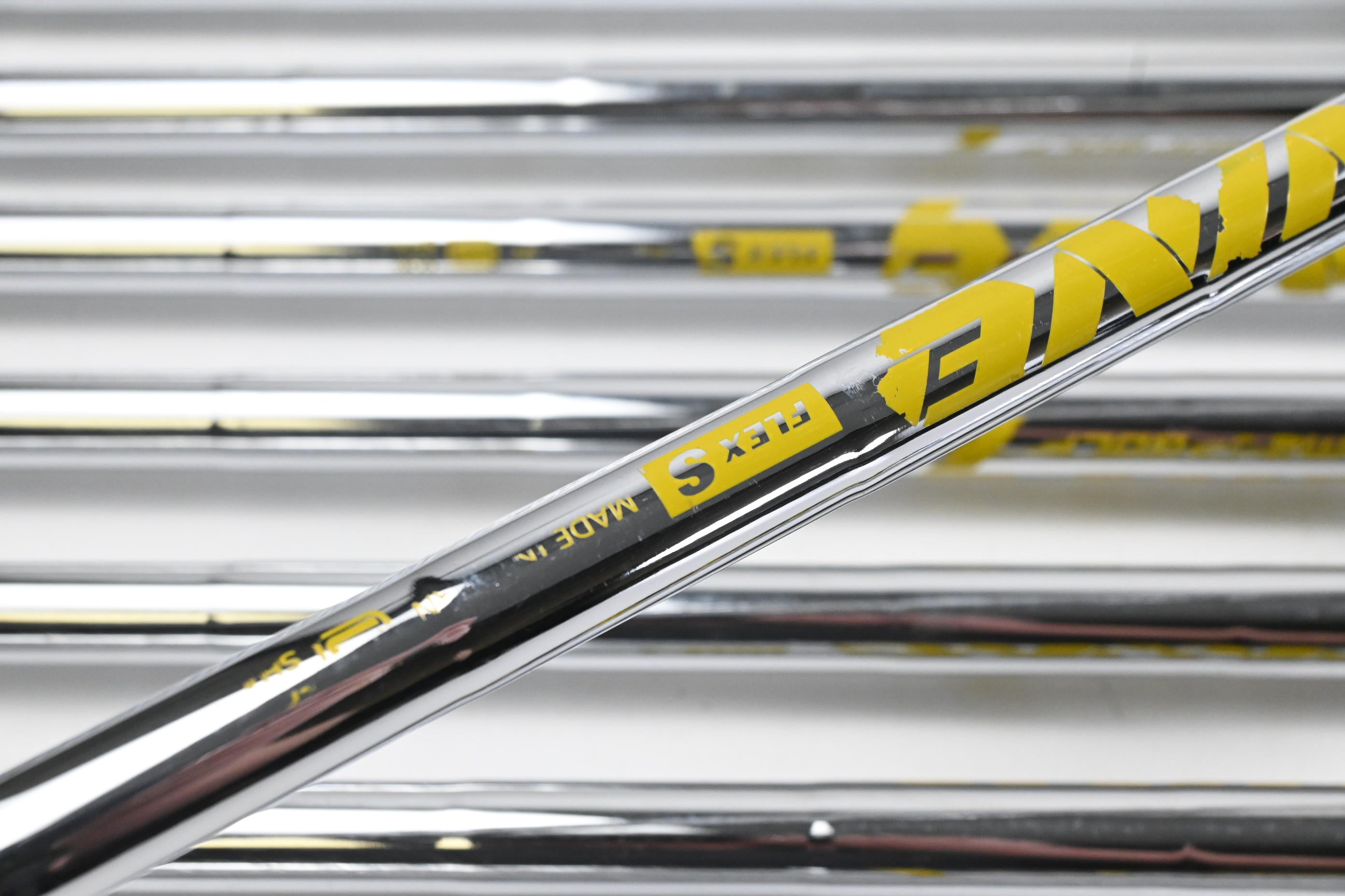 Callaway Apex CF16 Irons / 3-PW+GW / Stiff Flex Shimada Nine9 Shafts