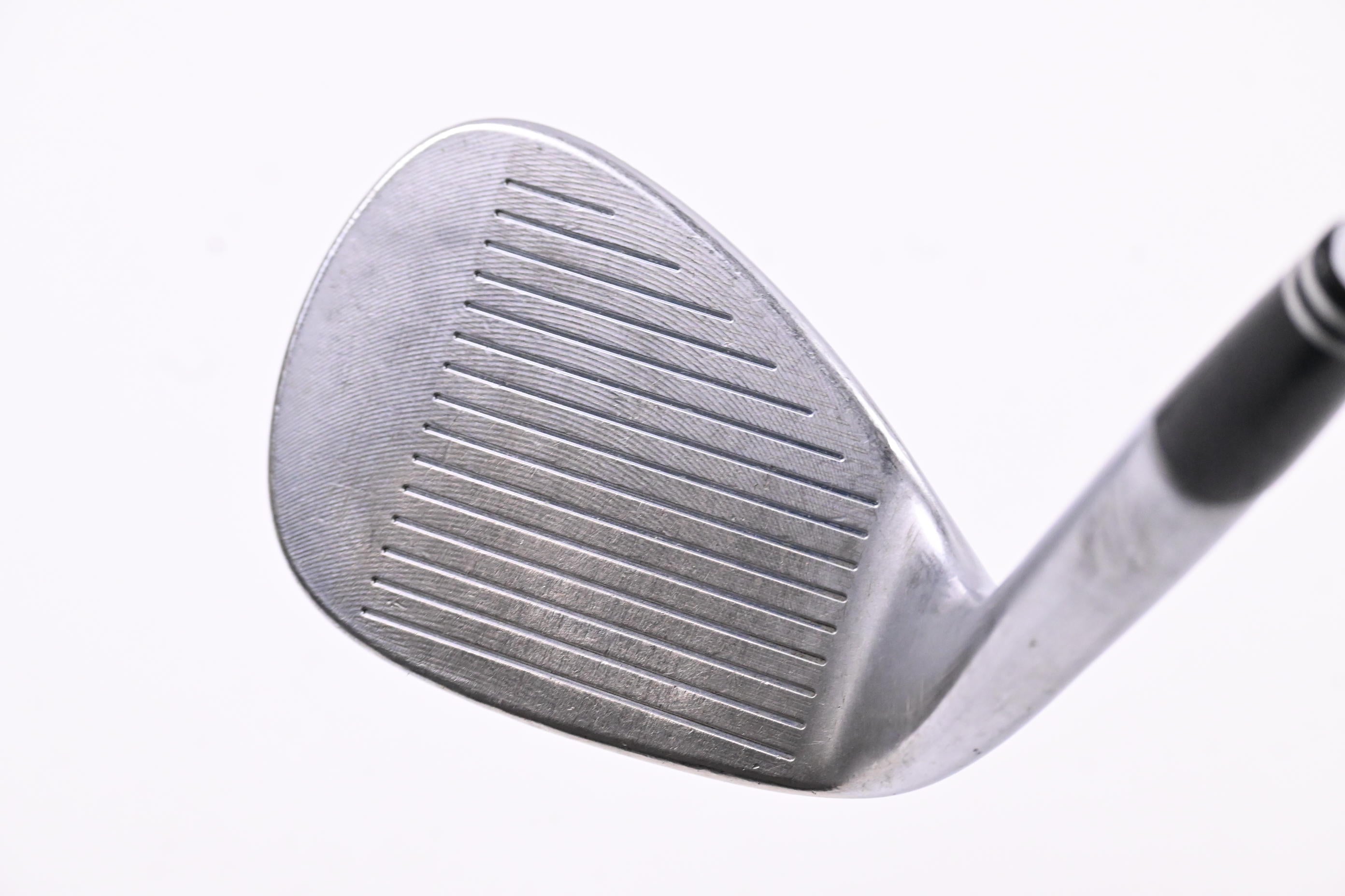 Cleveland 588 RTX Gap Wedge / 52 Degree / Wedge Flex Dynamic Gold Shaft