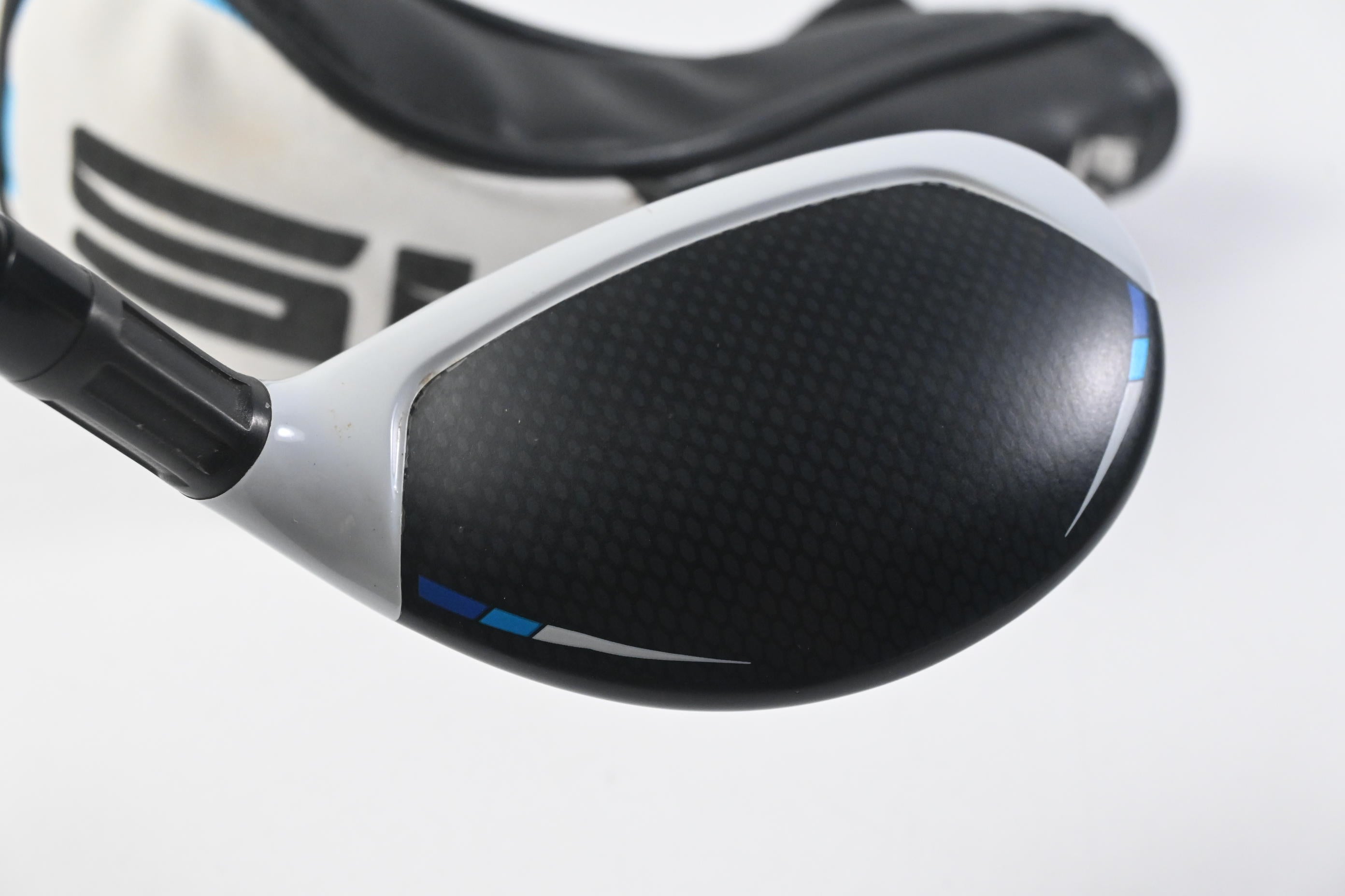 Taylormade SIM2 Max #4 Hybrid / 22 Degree / Senior Flex Ventus Blue 5 Shaft