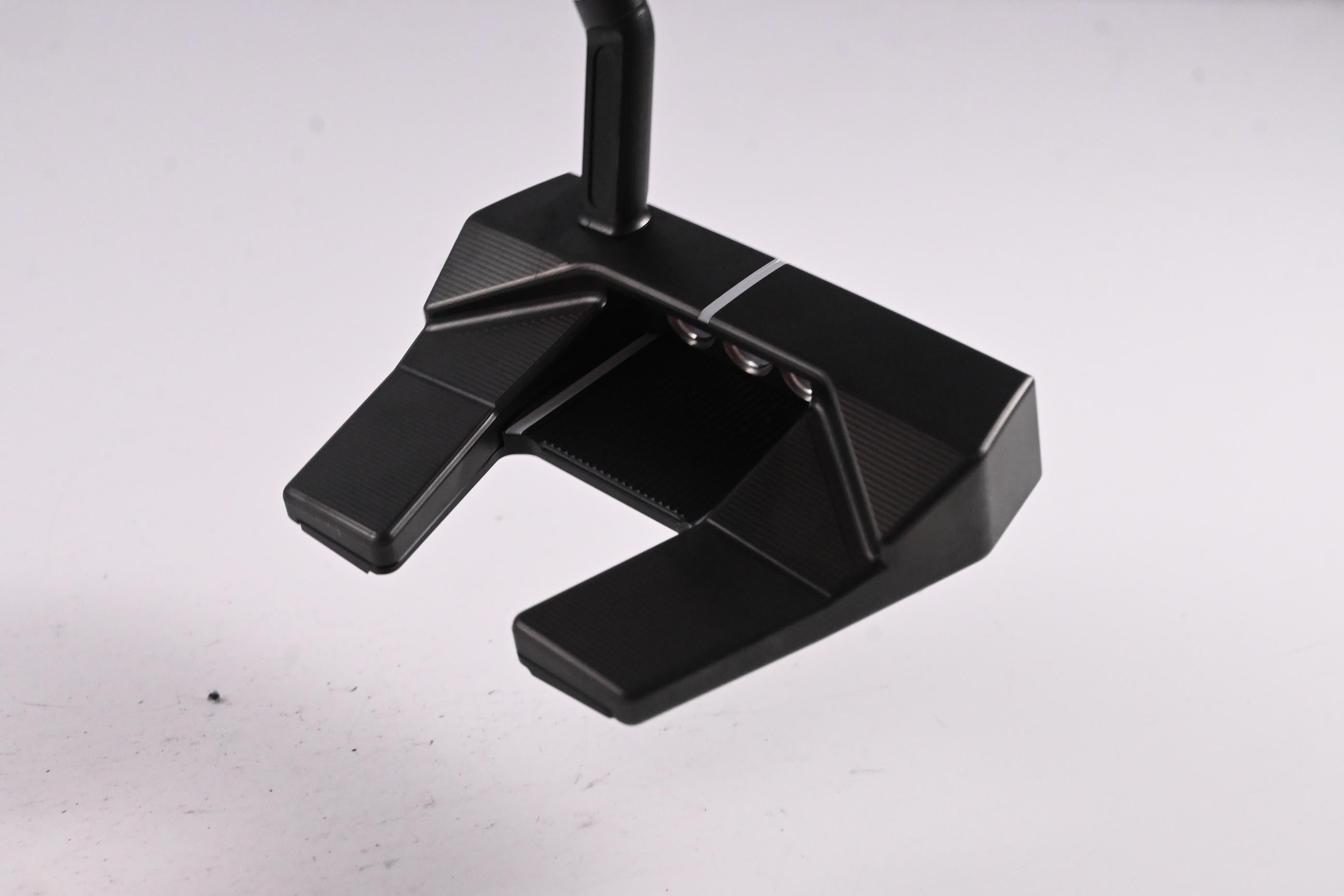 Scotty Cameron 2024 Phantom 5.5 Putter / 33 Inch