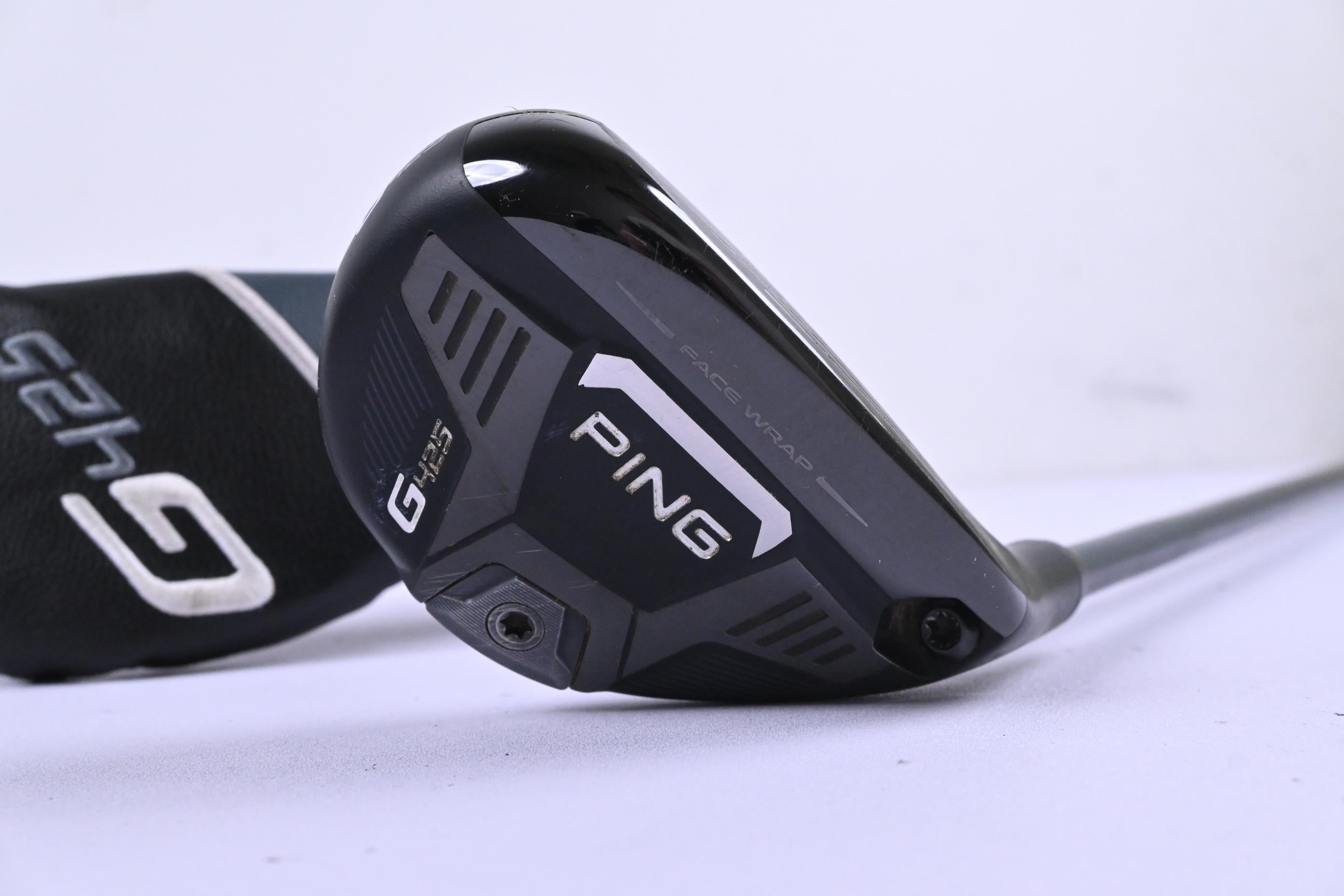Ping G425 #3 Hybrid / 19 Degree / Stiff Flex Ping Alta CB Black 70 Shaft