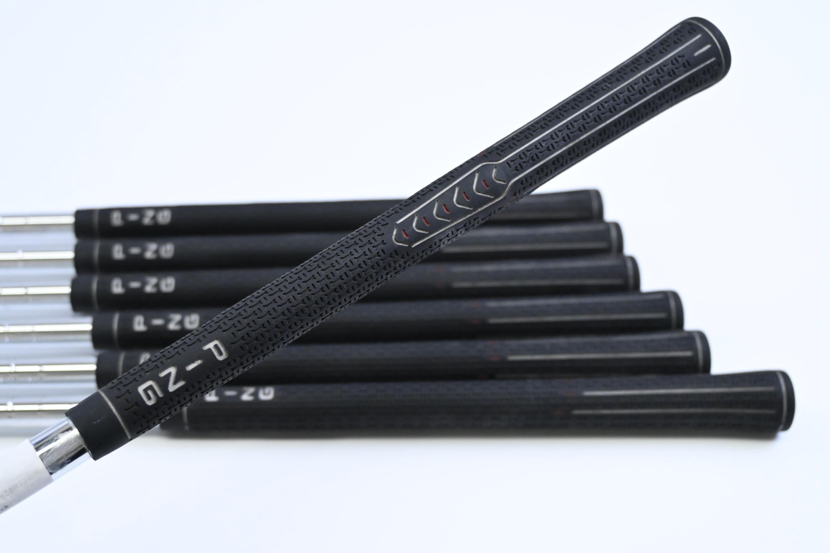 Ping G15 Irons / 5-PW+SW / Black Dot / Regular Flex Ping AWT Shafts