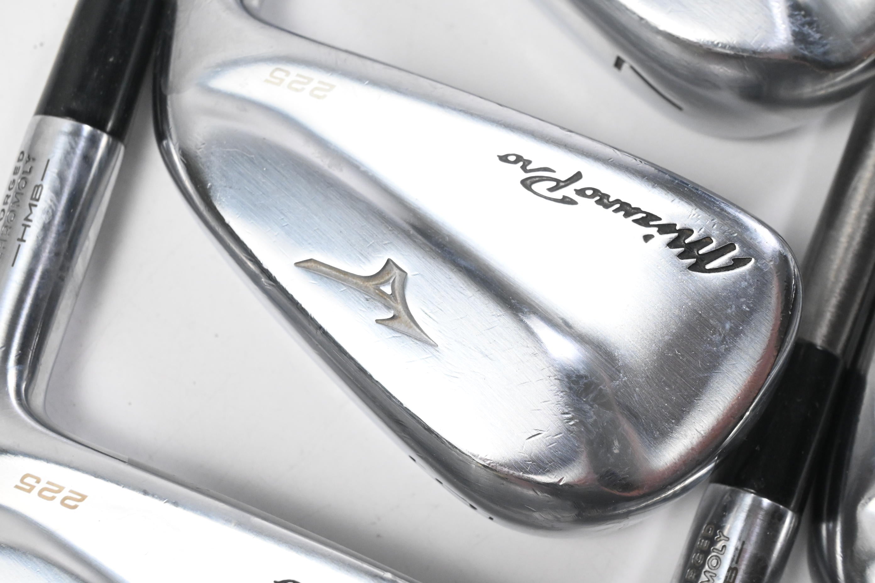 Mizuno Pro 225 Irons / 5-PW / Regular Flex Aerotech Steelfiber i95 Shafts