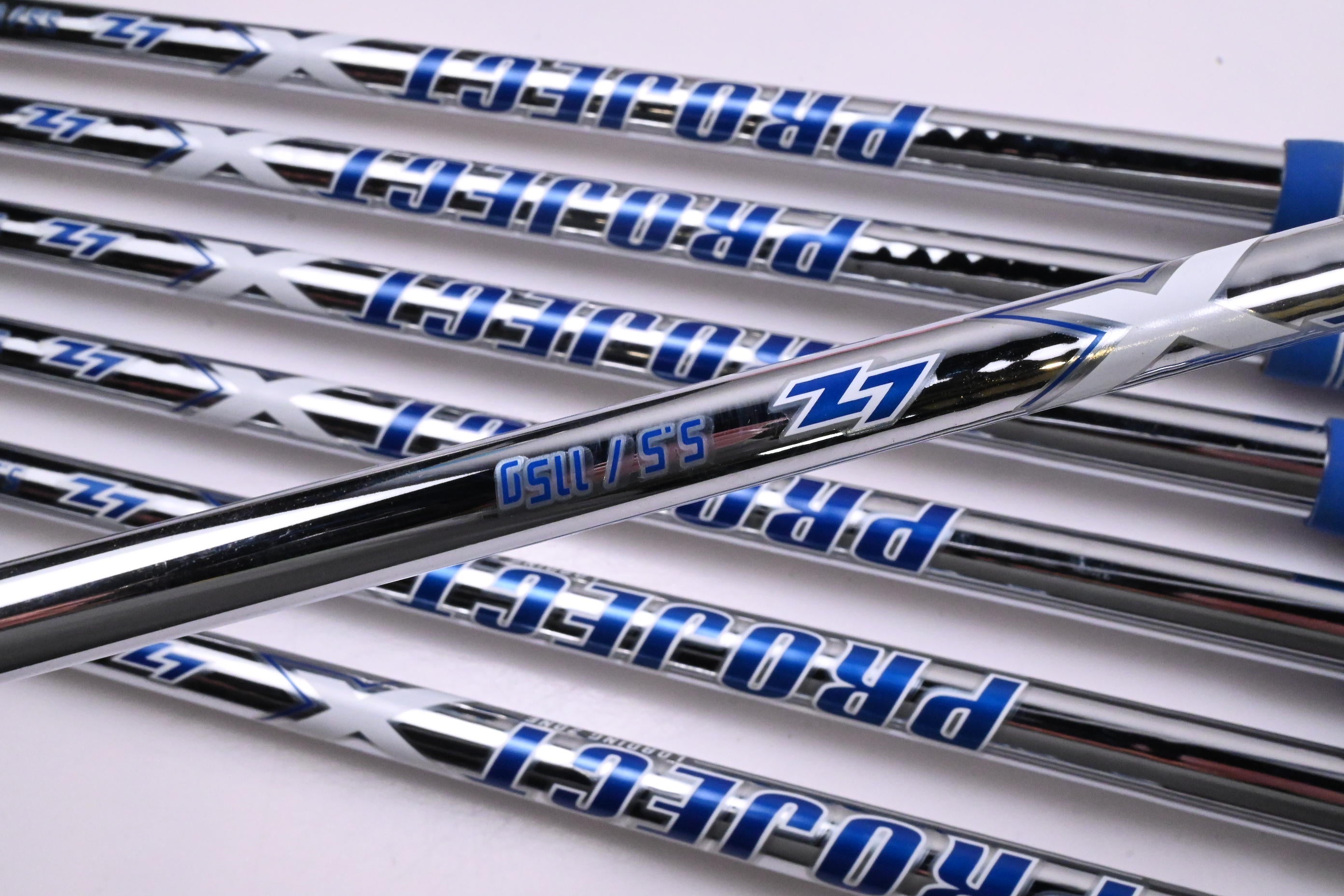 Mizuno JPX 925 Hot Metal Pro Irons / 5-PW+GW / Regular Plus Flex Project X LZ